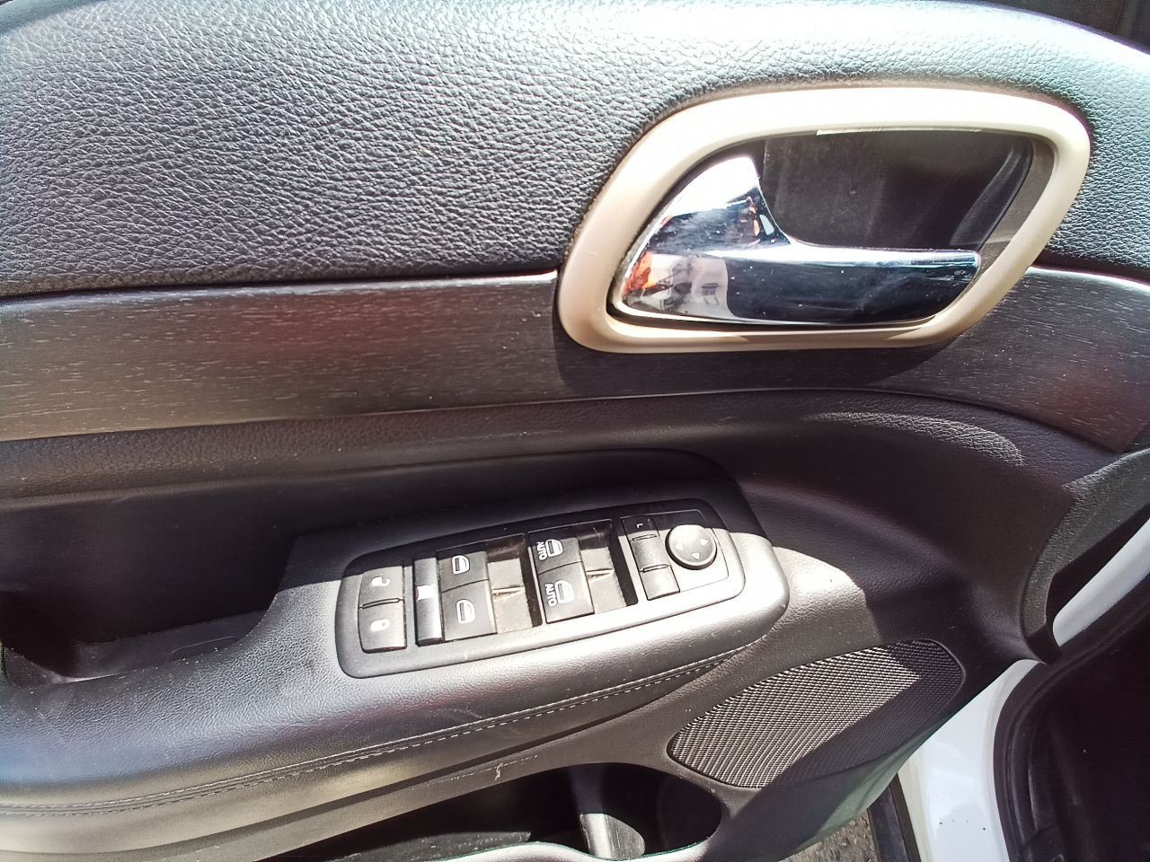 68236139AE Body Control Module BCM from 2015 DURANGO 13148296