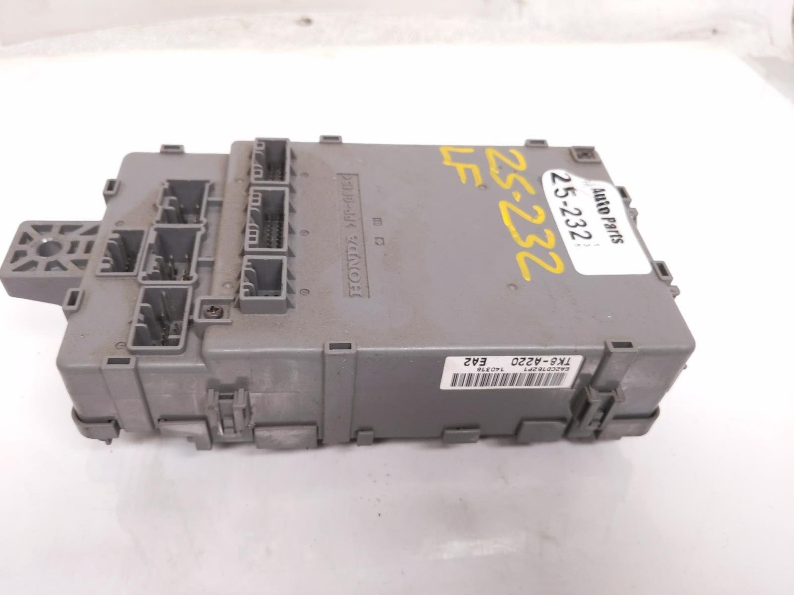 2014-2017 Honda Odyssey Cabin Room Inside Fuse Box 38200-Tk8-A23 *Damaged Tabs