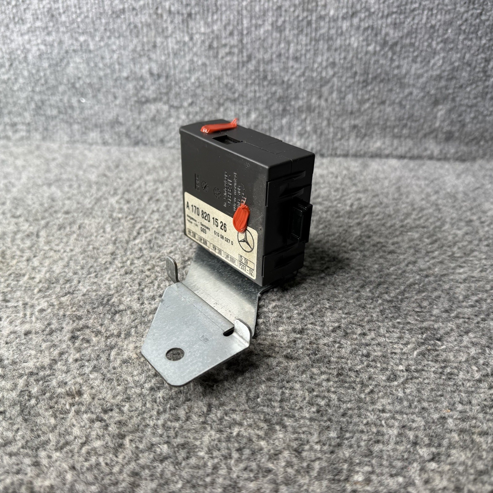 01-04 Mercedes R170 SLK320 Anti Theft Alarm Control Module 1708201526 A104 OEM