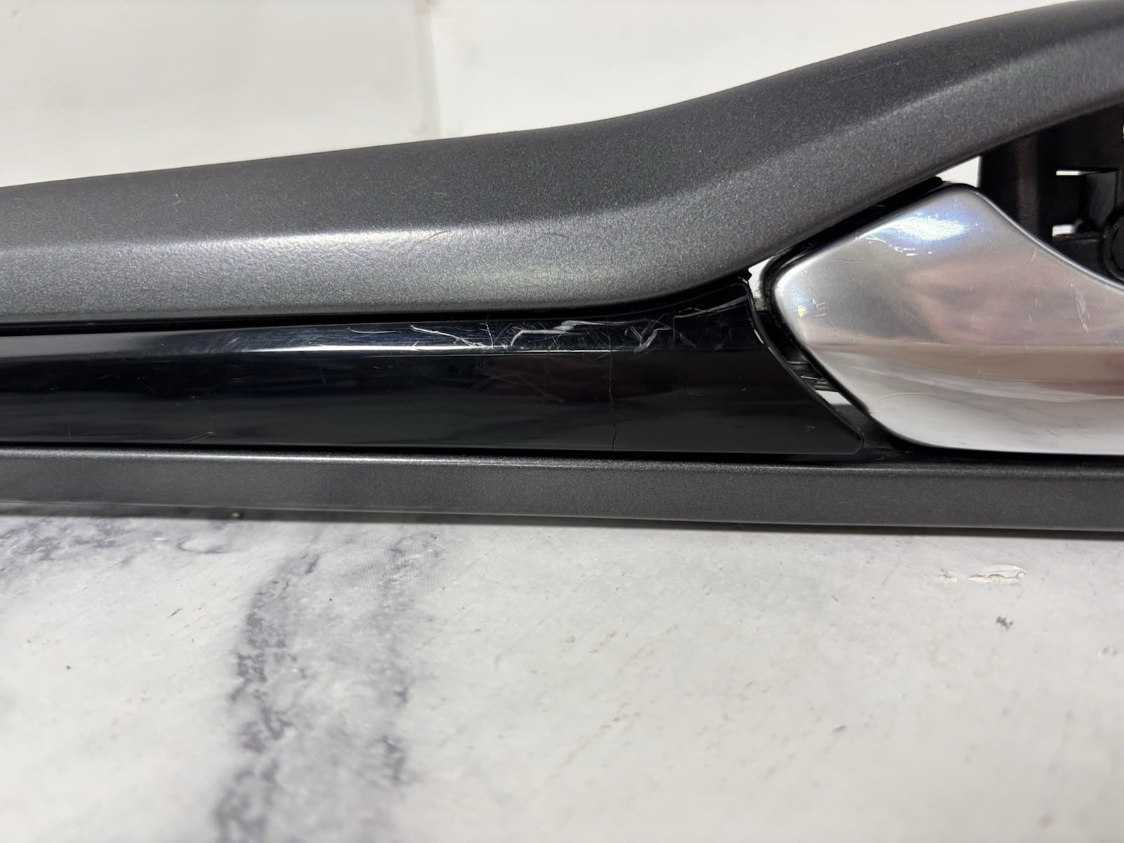 2013-2016 Ford Fusion Left Door Molding Interior Handle DS73 19B153 BA OEM