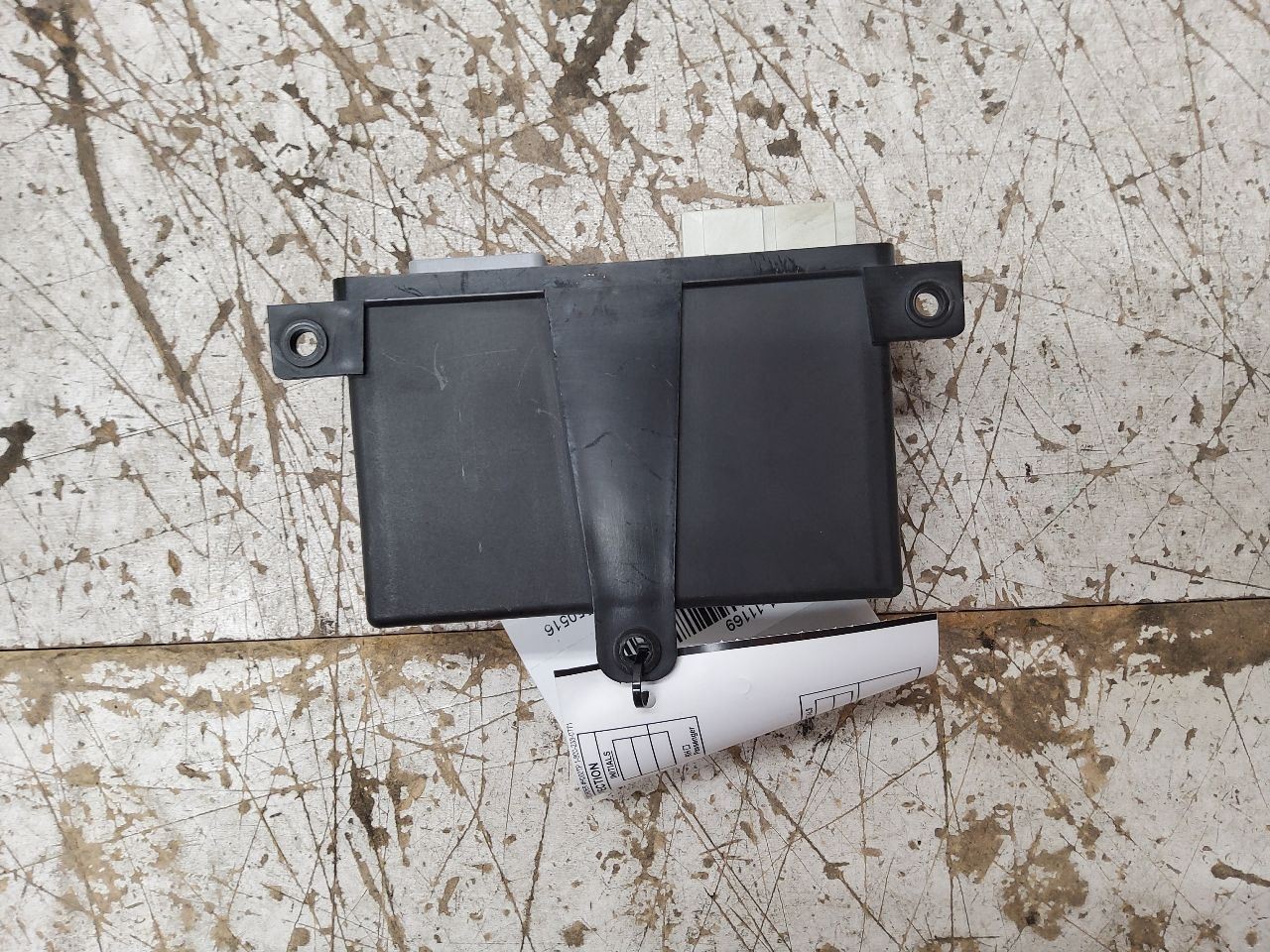 10 11 12 13 14 15 16 17 18 19, Jaguar XJL, Chassis Parking Brake Control Module