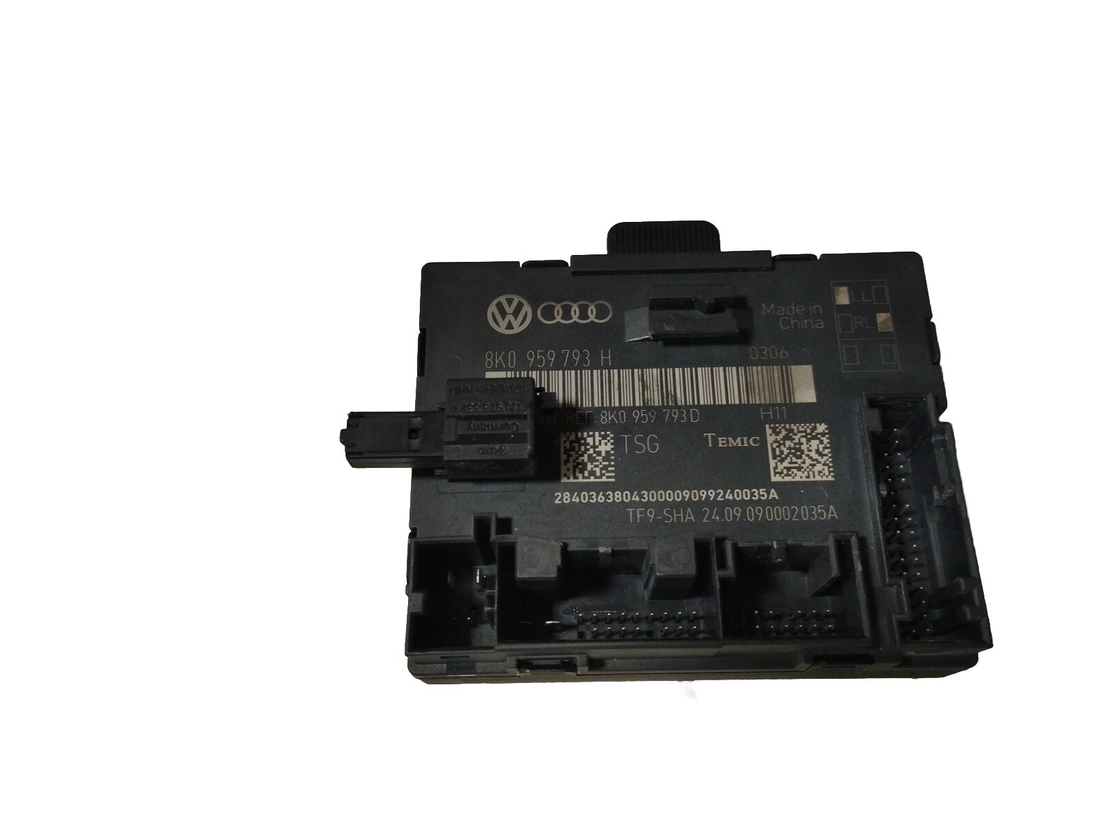 09 AUDI A4 2.0 TDI S Line MK4 B8 AVANT DRIVERS FRONT DOOR MODULE 8K0959793D/D140