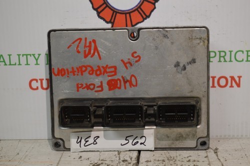 2003 Ford Expedition 5.4L Engine Control Unit ECU 3L1A12A650HD Module 562-4E8