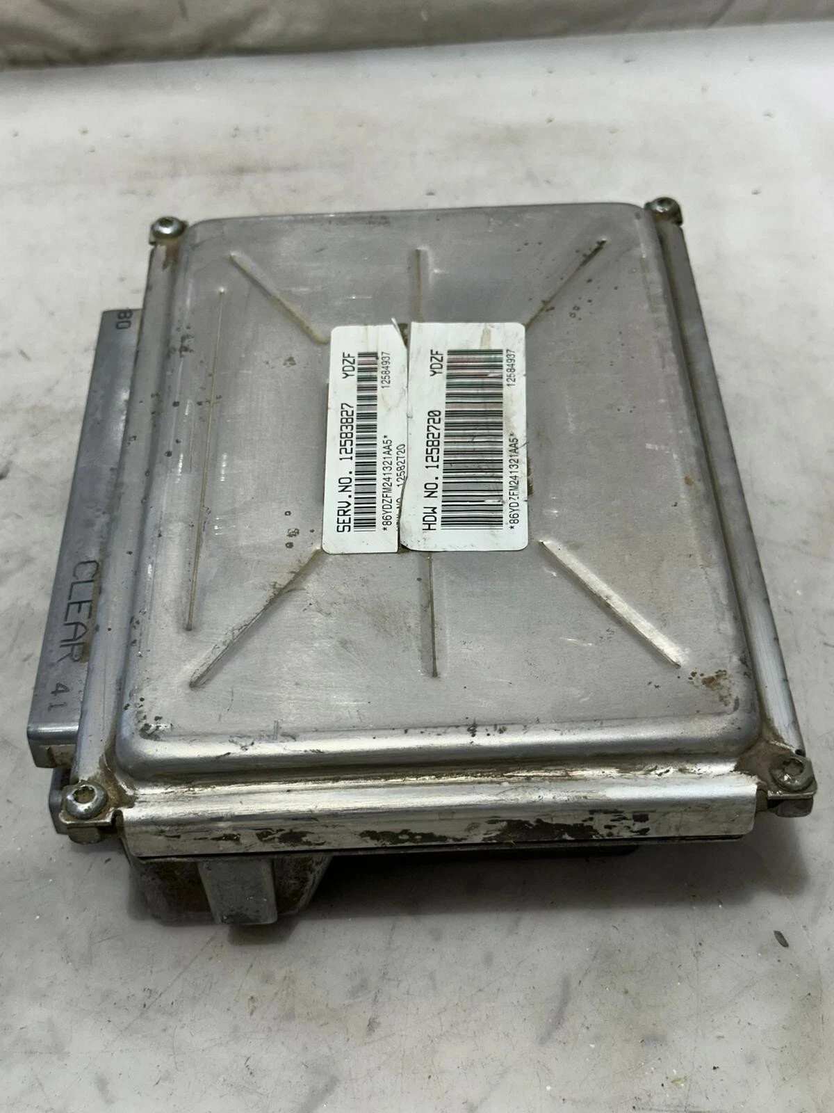 2004 Buick Rendezvous 3.4L Engine Control Computer Module 12583827 YDZF