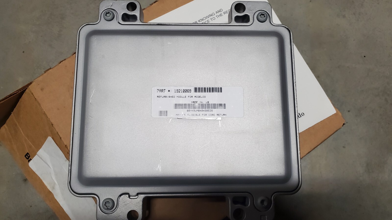 OEM NEW Genuine GM Engine Control Module PCM ECM 04-06 Chevy Malibu 19210069