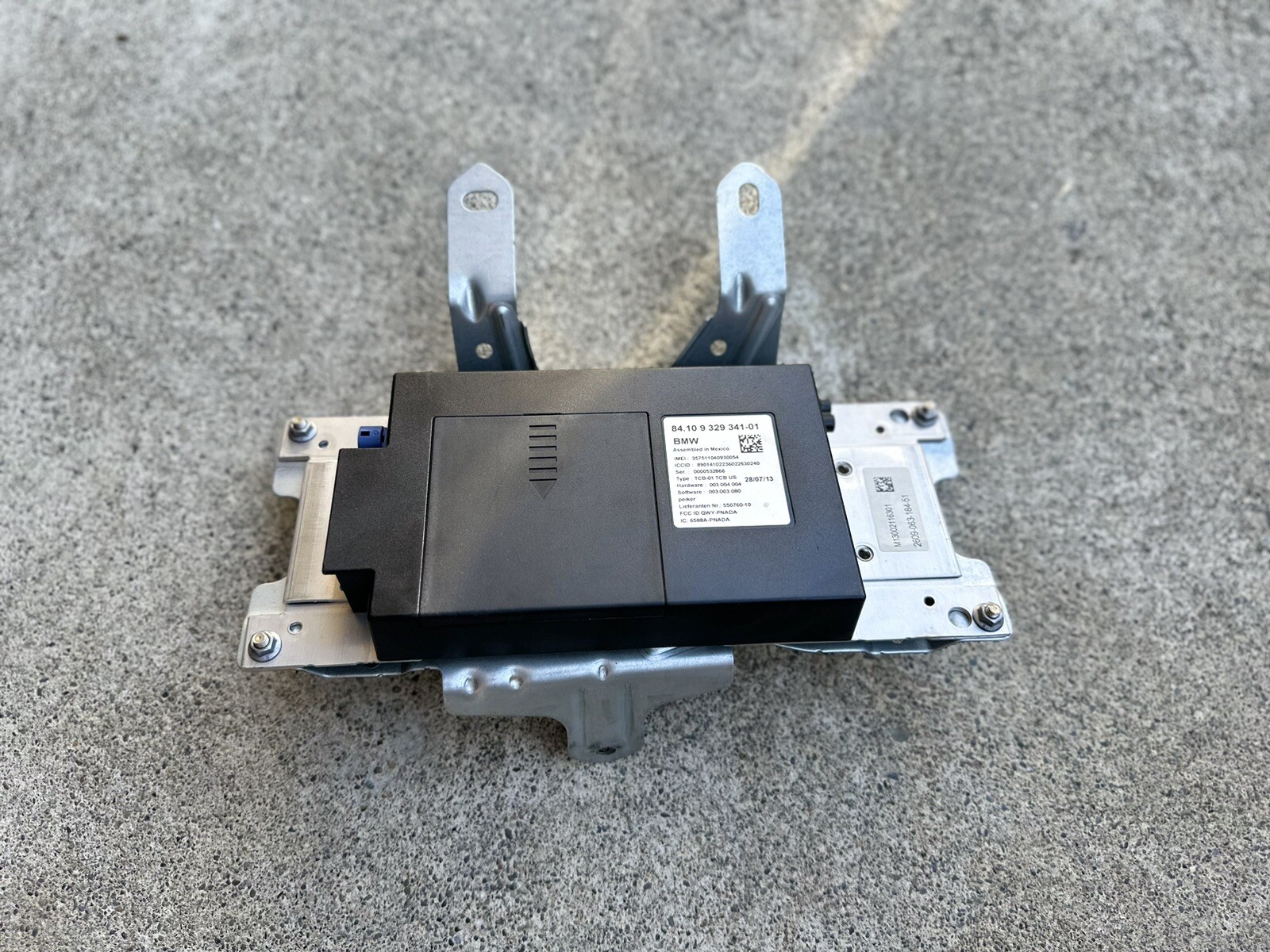 15 BMW 550i F10 Bluetooth Communication Control Module – 30 DAY WARRANTY