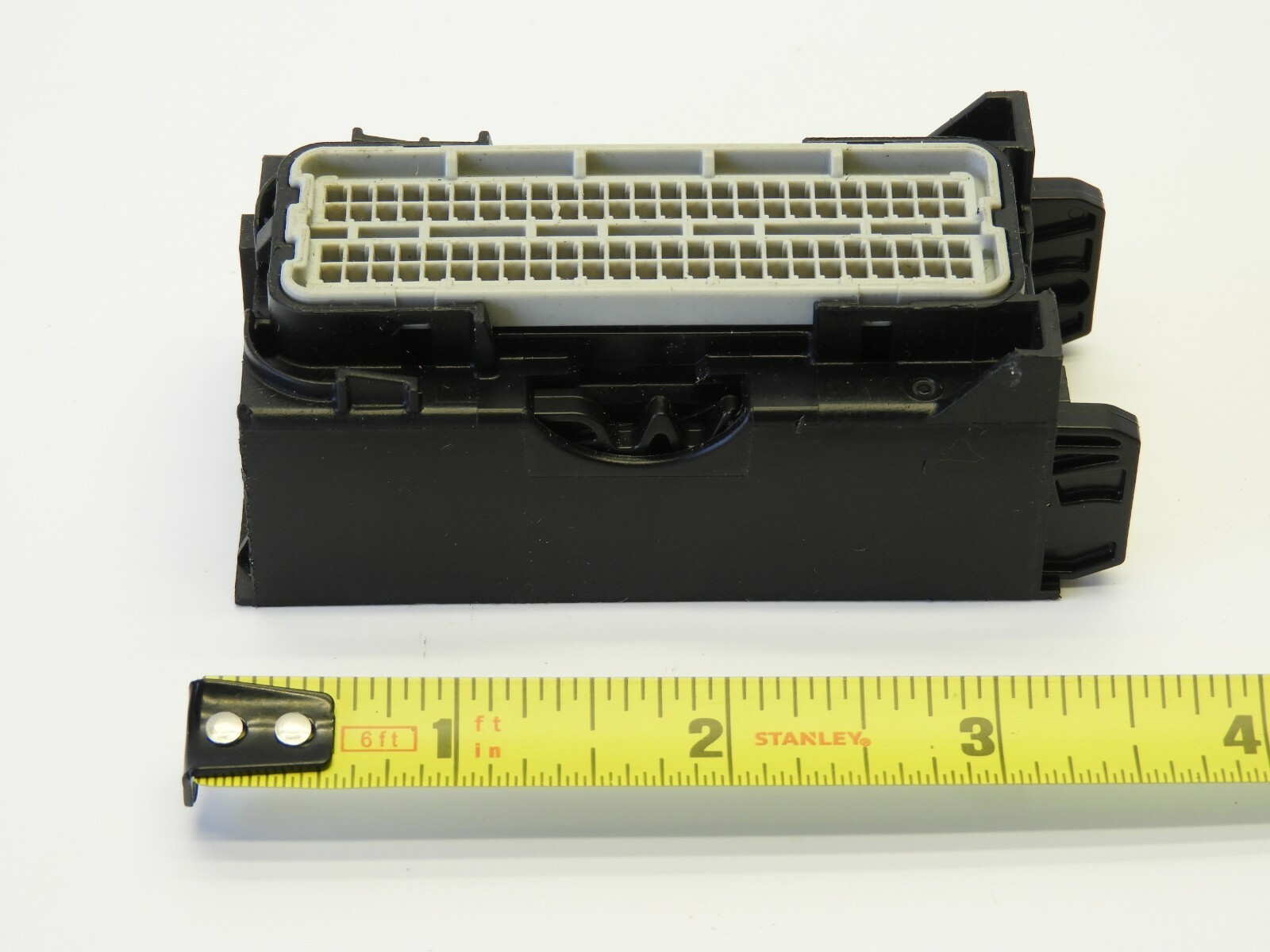 Delphi ECM ECU PCM 100 Position Pin Connector Black Blue Gray