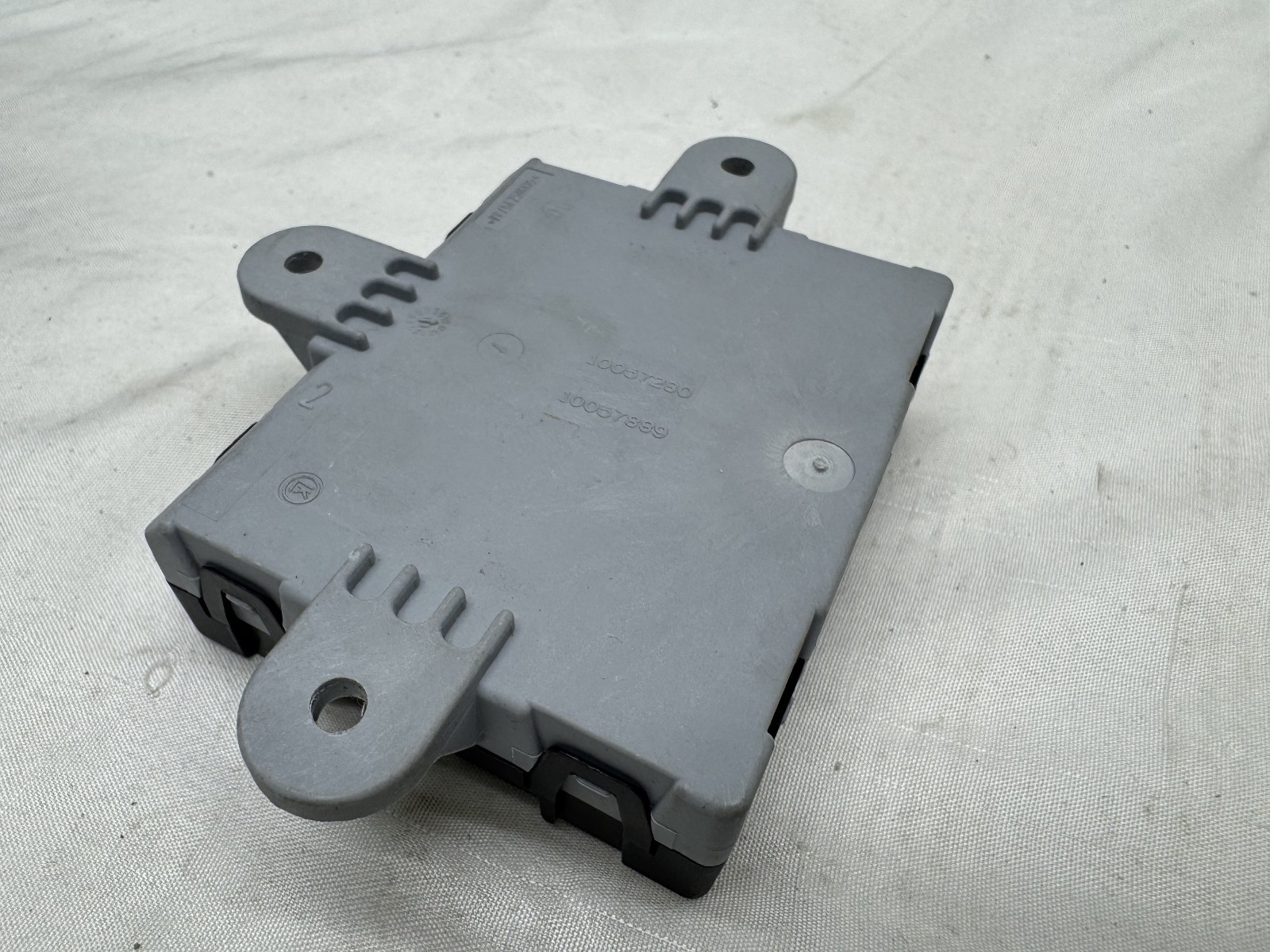 JAGUAR XJ DOOR CONTROL MODULE UNIT FRONT LEFT SIDE EW9314D617AC X351 2010-2019