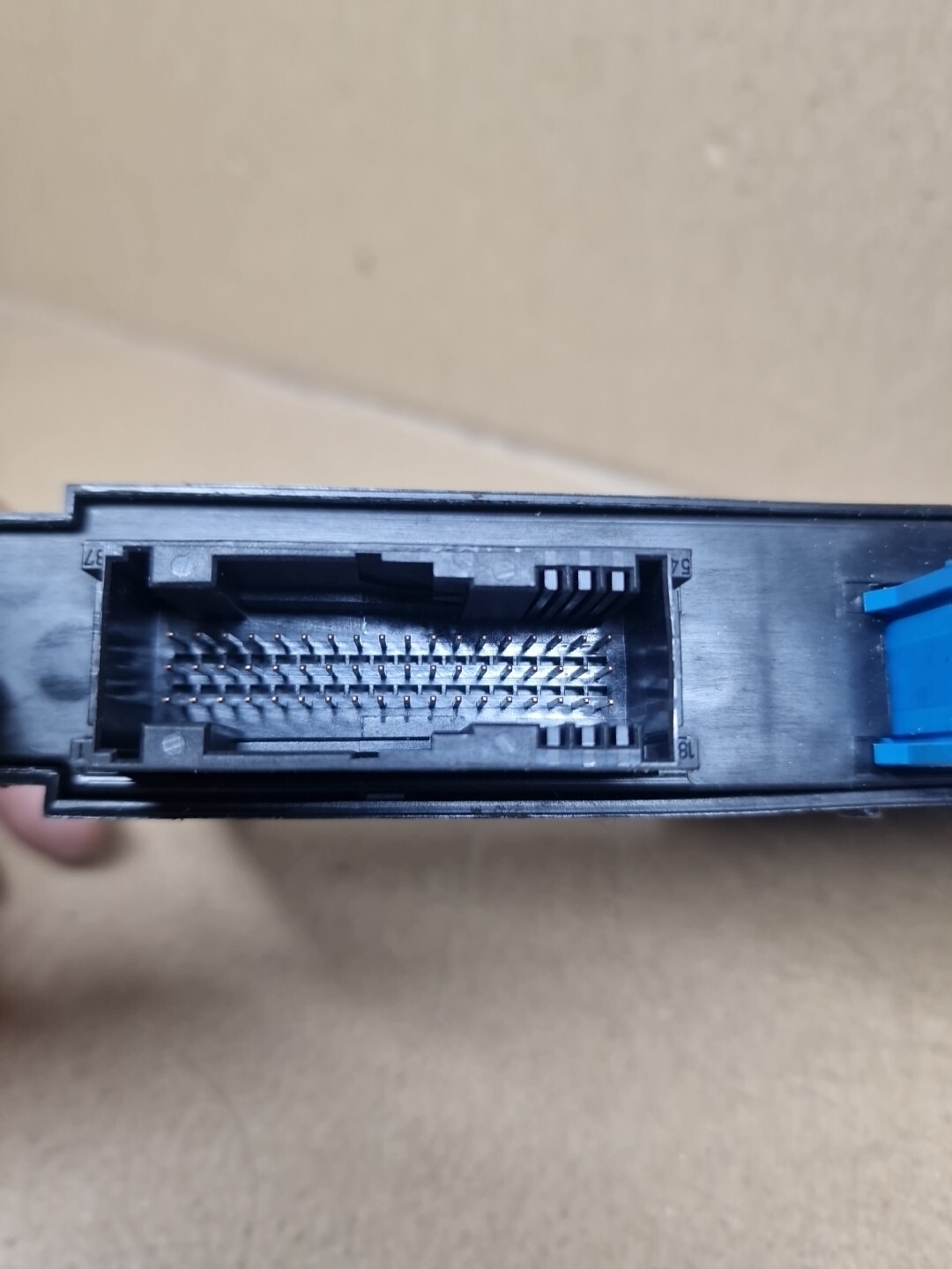 BMW 1 Series E81 E82 E87 E88 Body Control Module BCM ECU Junction Box 9177983