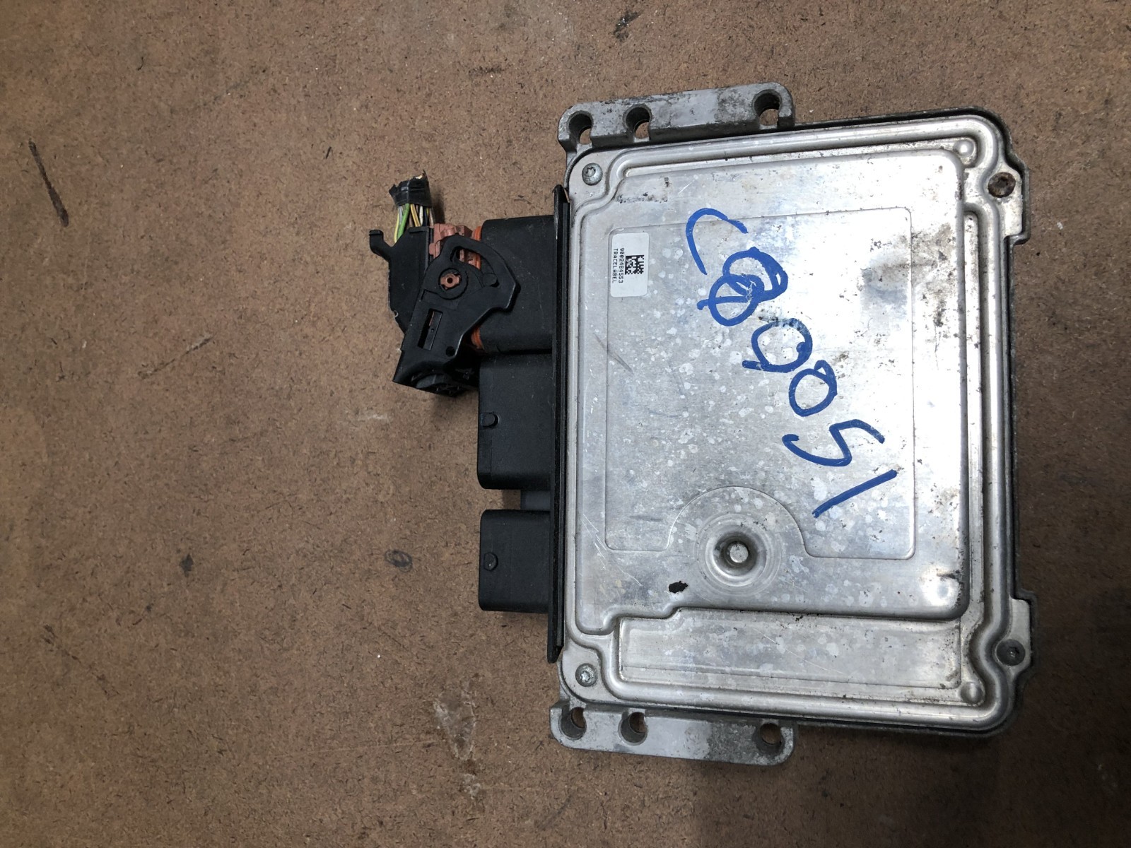 2008 MINI Cooper Engine Control Module Computer ECM 0261S04364 DME 7586136 Plugs