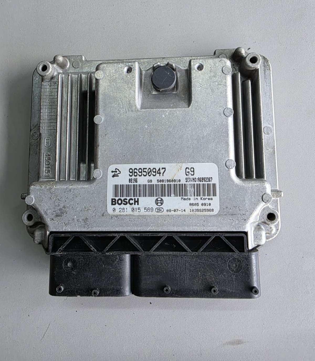 96950947 0281015569 control unit Chevrolet engine control unit