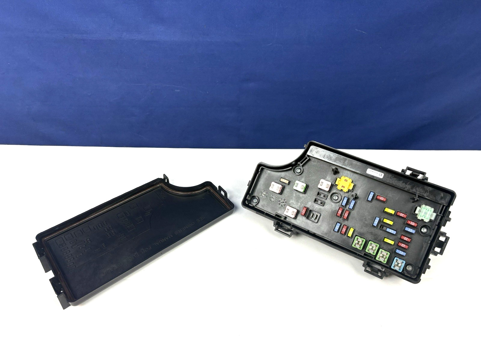 11-14 Jeep Compass Patriot TIPM Totally Integrated Fuse Box Module P04692343AF