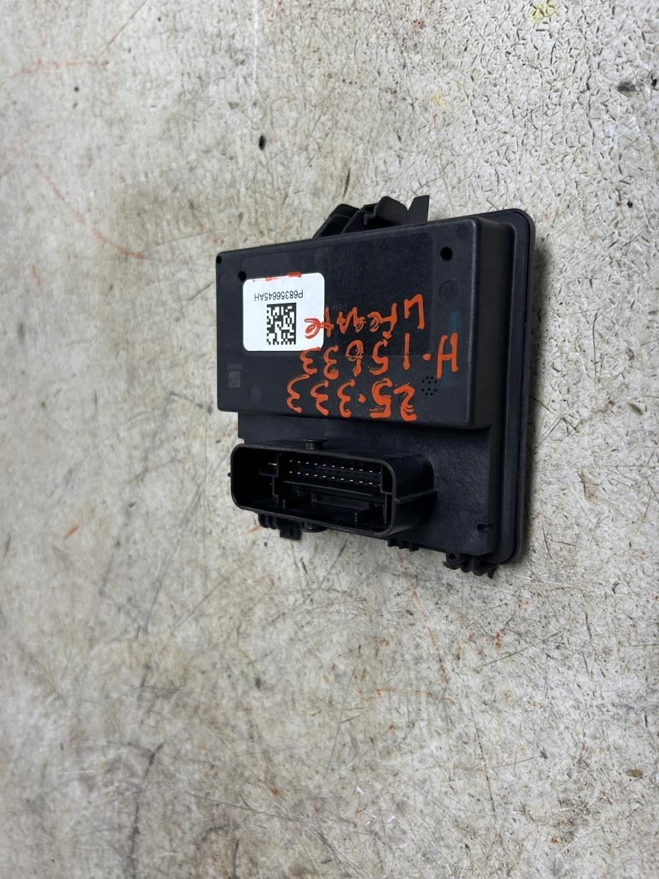 2021 JEEP GRANDCHER Liftgate Control Module OEM Part Number 68356645AH