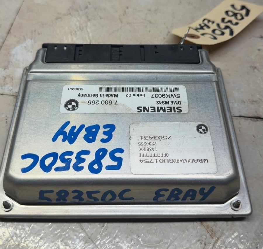 1999-2000 BMW 528I SDN Engine Computer Electronic Control Module ECM ECU OEM