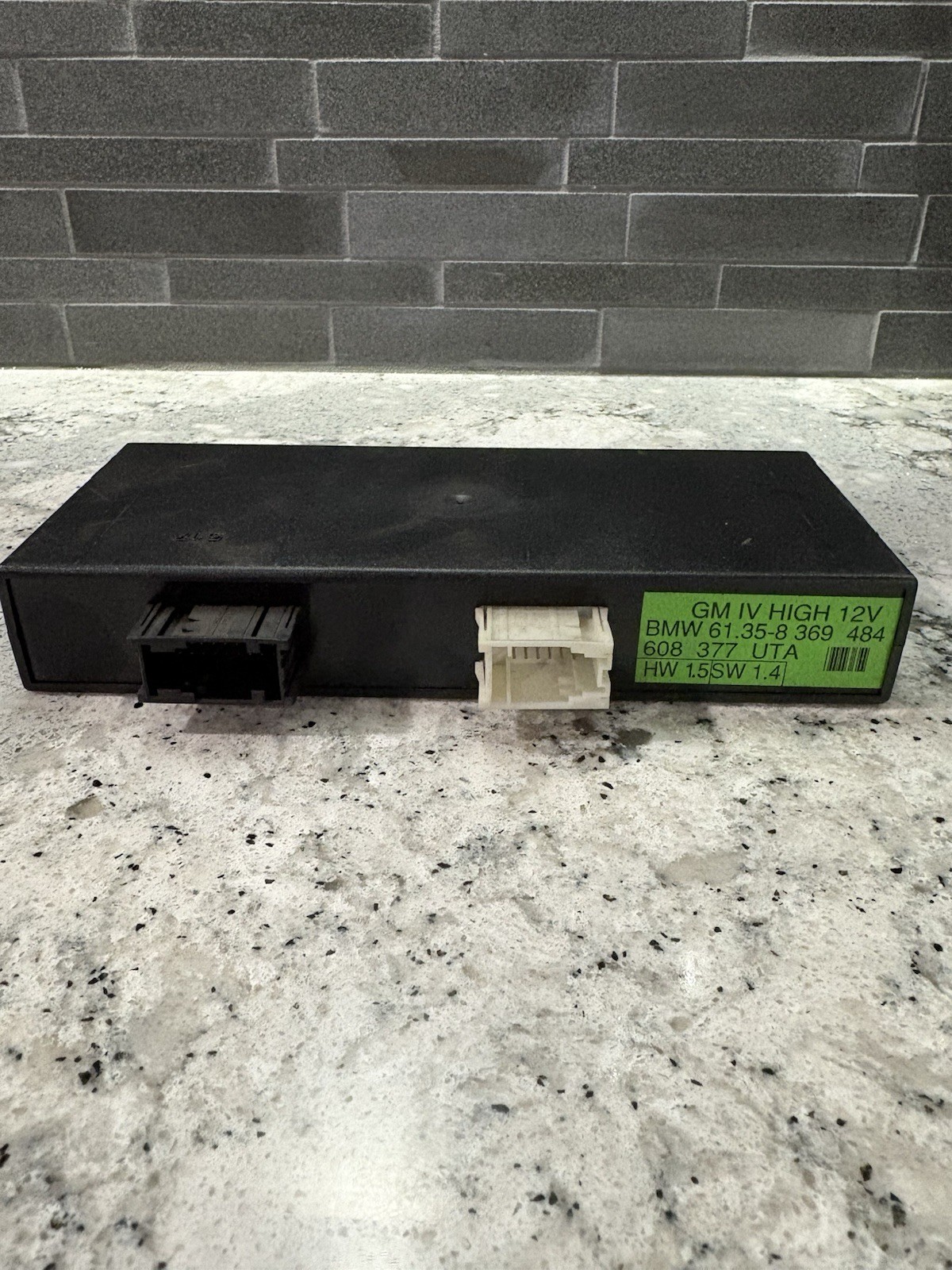 BMW E36 BODY CONTROL MODULE BCM 61.35-8 369 484 608 377 UTA