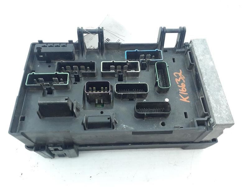 Front Control Multifunction Module Fits 06-07 CARAVAN 05144579AC