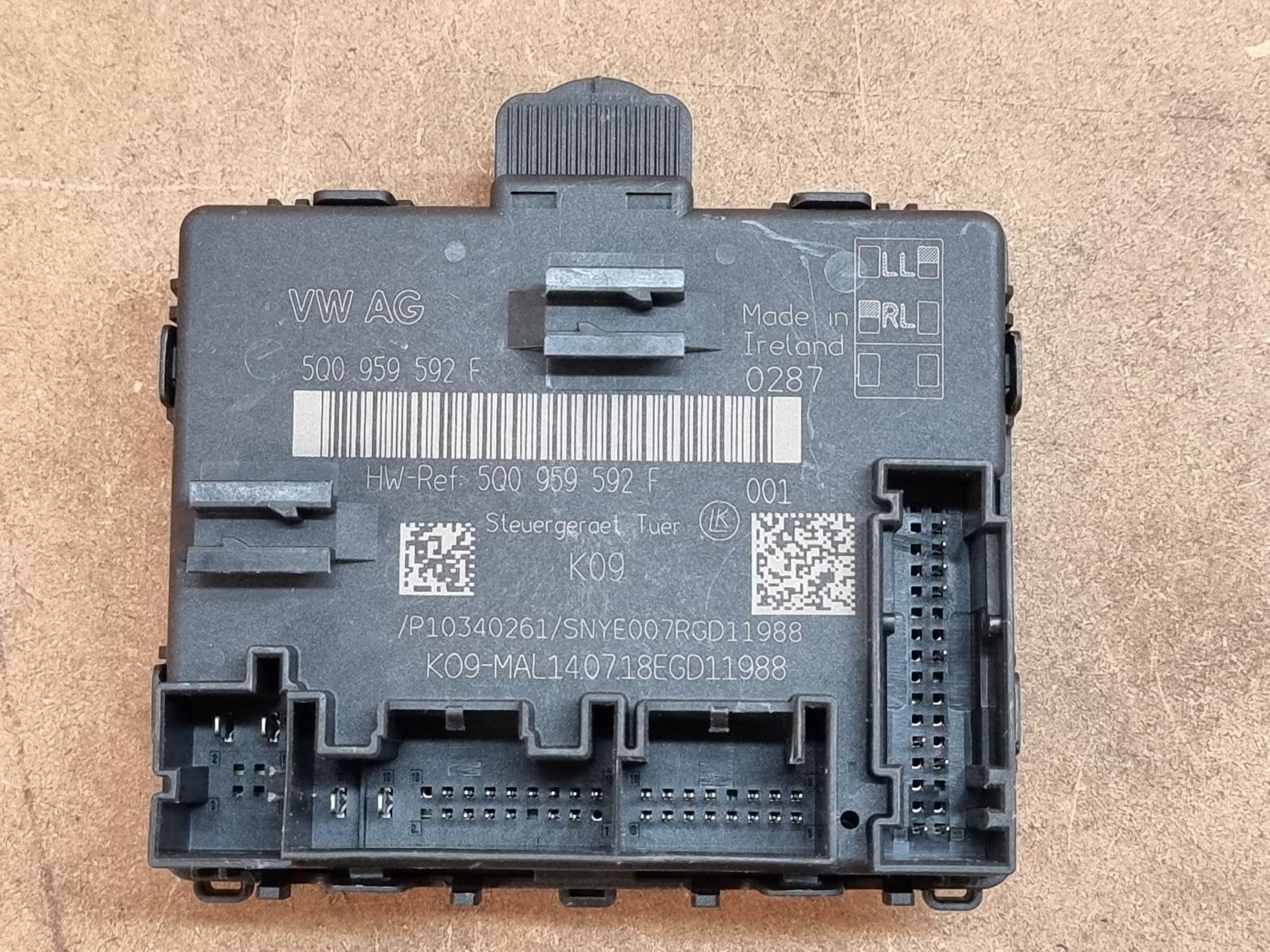 VOLKSWAGEN GOLF GT MK7 5G 12-20 PASSENGER FRONT LEFT DOOR CONTROL MODULE 5Q09595