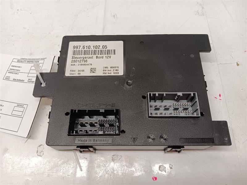 05-08 Porsche 911 997 Front Body Control Module Light 99761010205