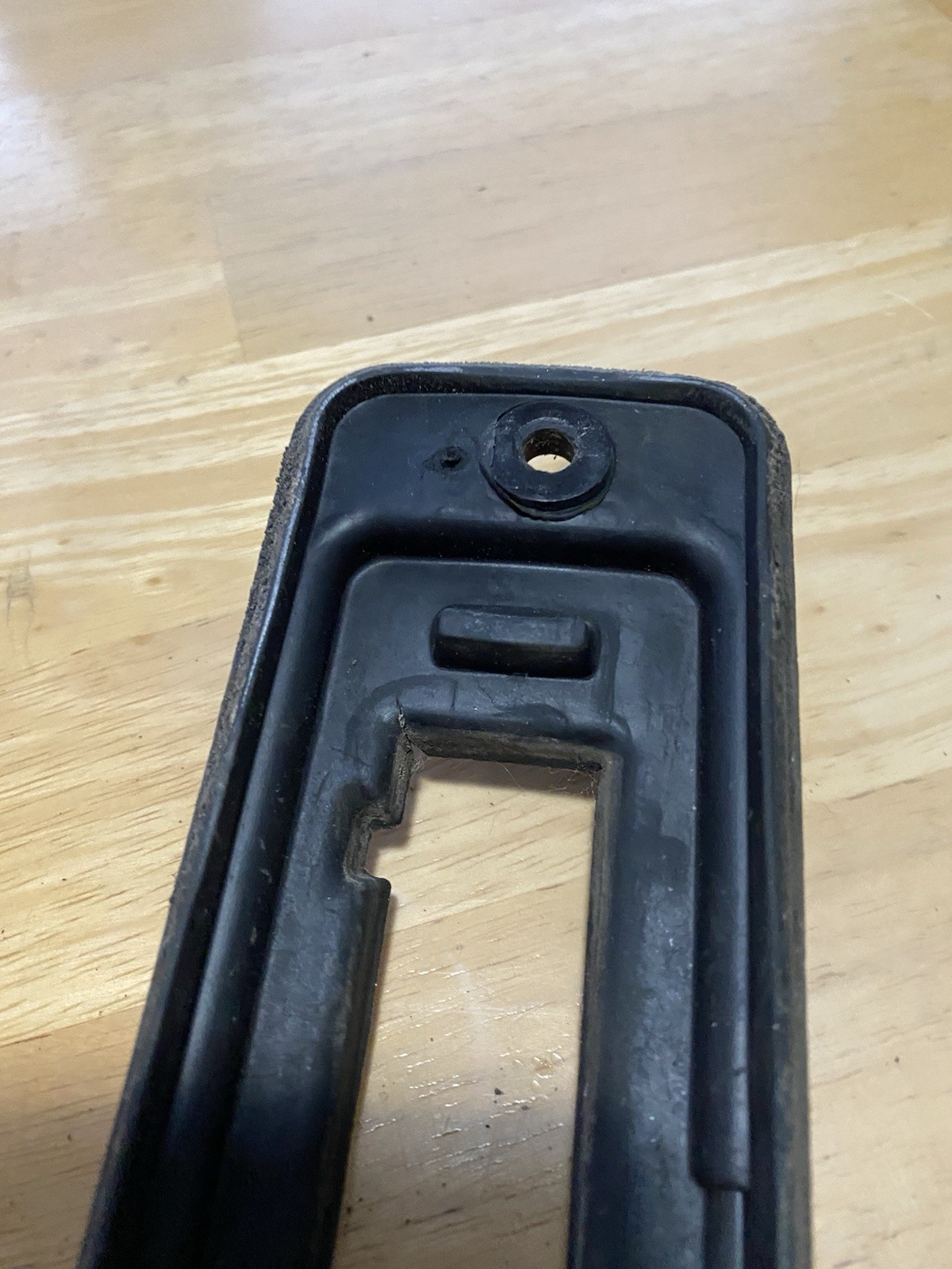 92-96 FORD F150 5.0 4.9 5.8 ECM PCM ECU PLASTIC SEAL GASKET F4TF-12B523-ac OEM