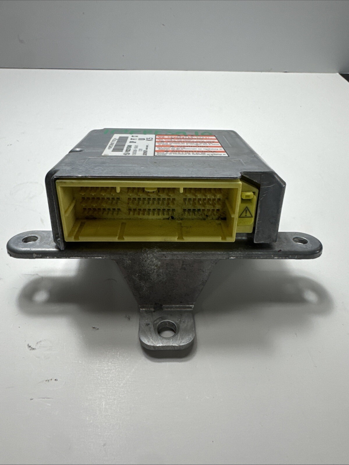 2008 – 2010 Subaru Impreza SRS Control Module OEM 98221FG040