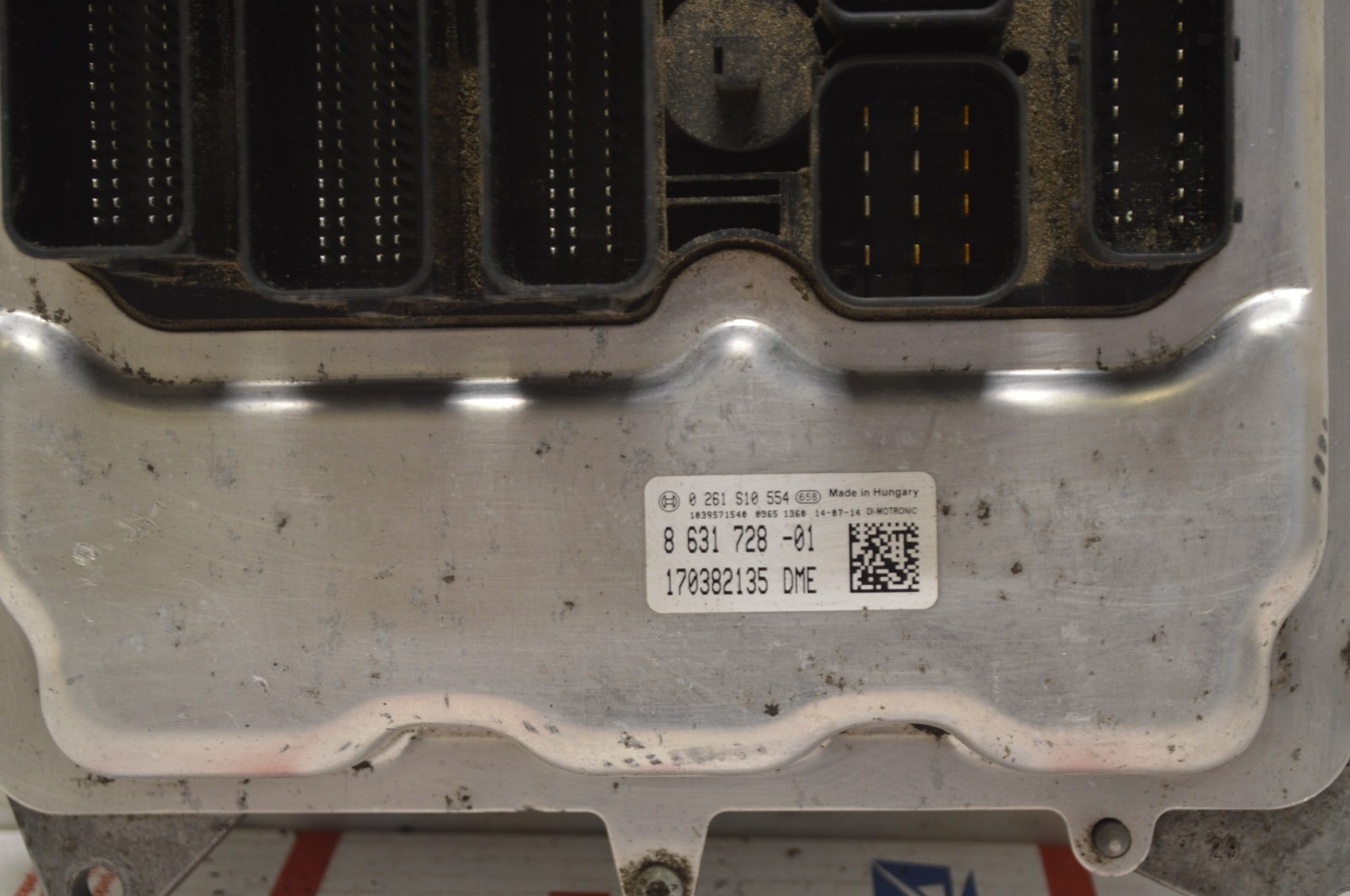 2015 15 BMW X1 8631728-01 Engine Control Module Unit Ecm F70 025