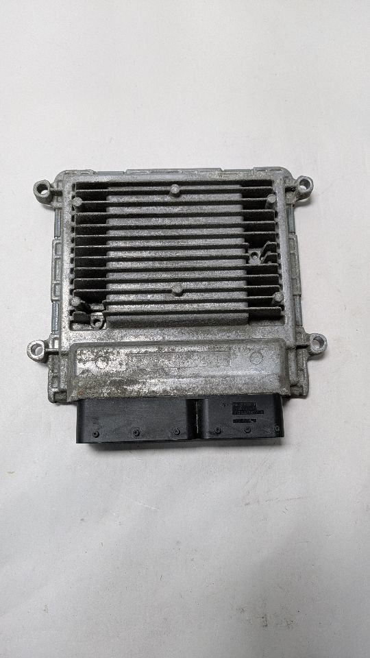 Used Engine Control Module (ECM) fits: 2010 Jeep Compass Electronic Control Modu
