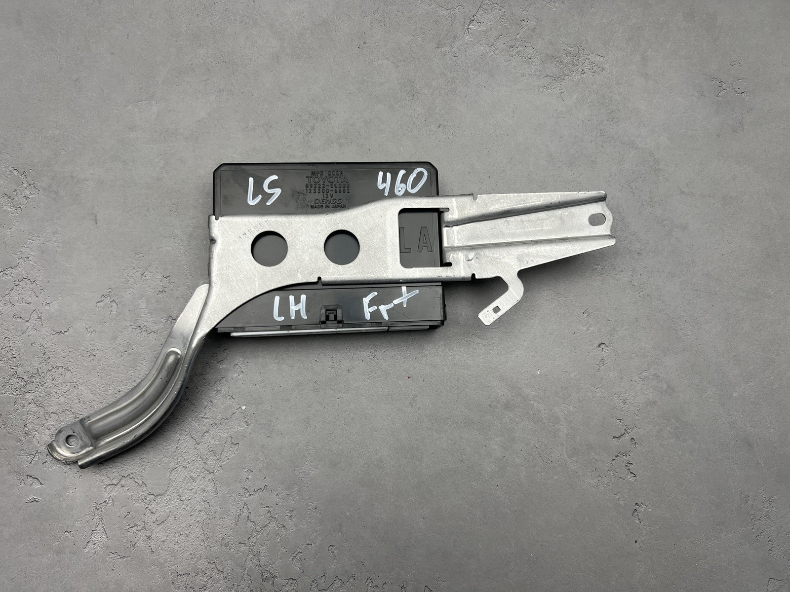 07-2009 LEXUS LS460 LS600h Door Multiplex Control Module Front Left 89222-50280