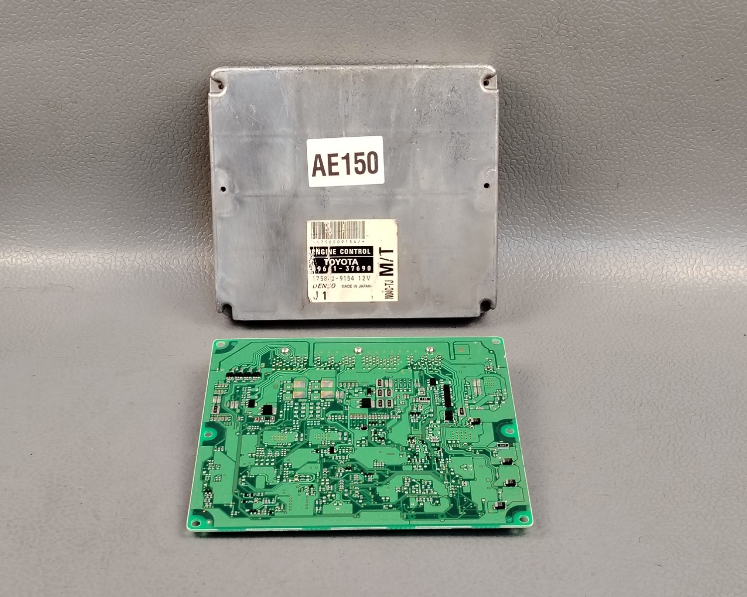 HINO DUTRO Dyna XZU344 N04C-TJ M/T Engine Control MODULE ECM ECU 89661 37690