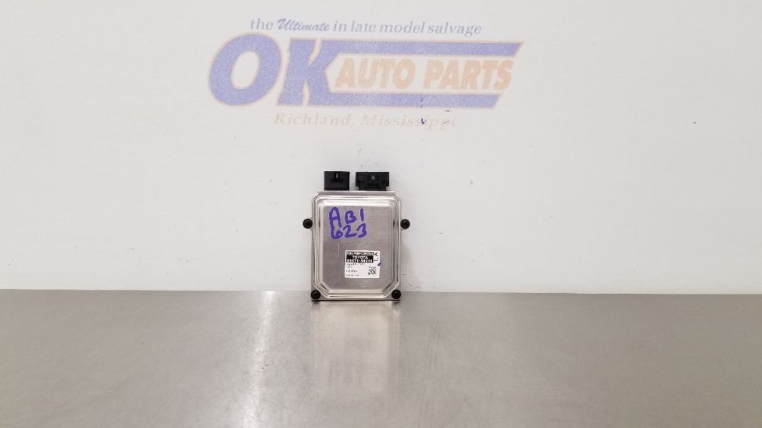 19 LEXUS LC500 FUEL PUMP CONTROL MODULE 8957158010