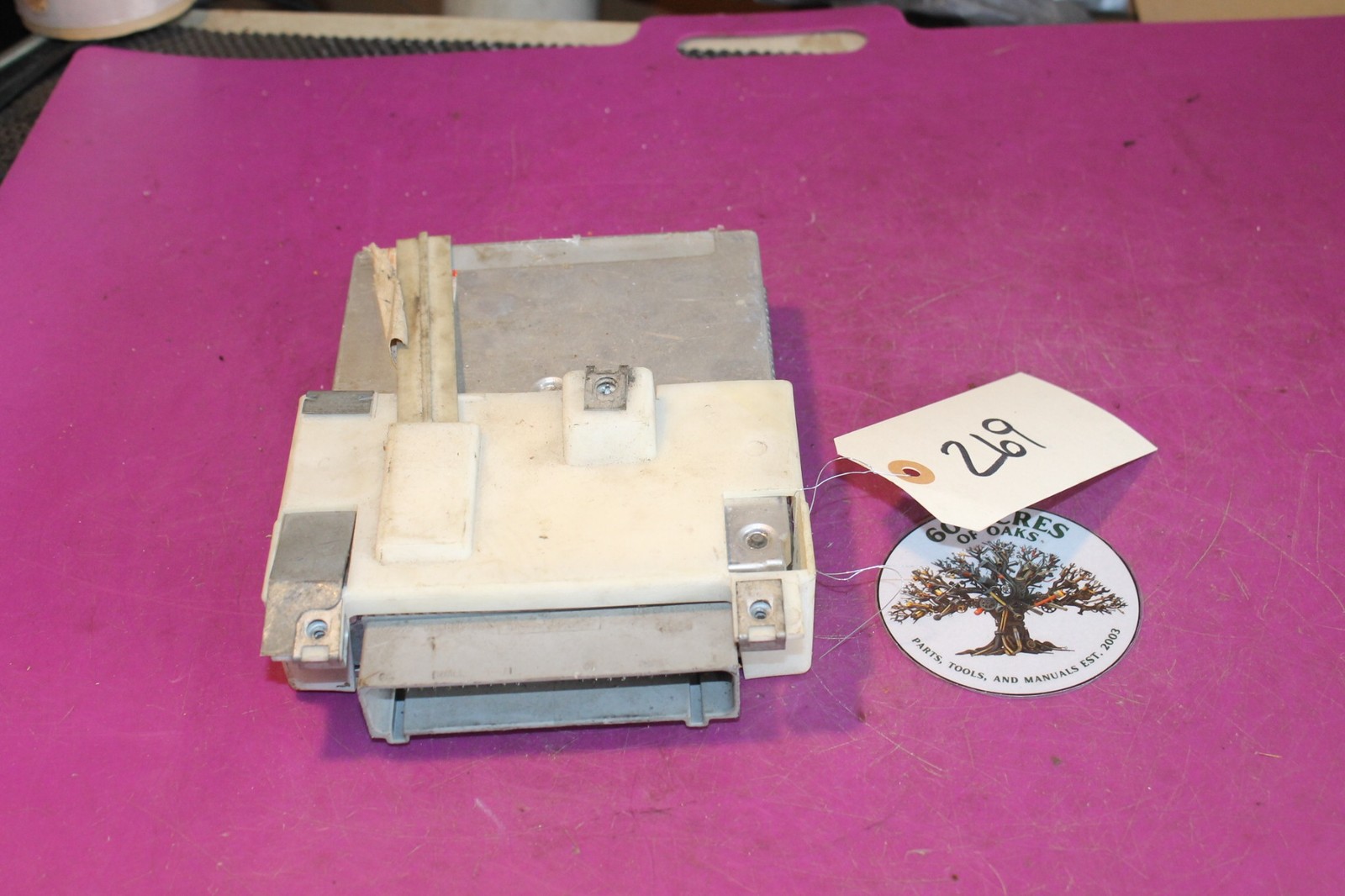 Ford Control Module for Parts E73F-12A650-K1B. (#269). UNTESTED. FOR PARTS.