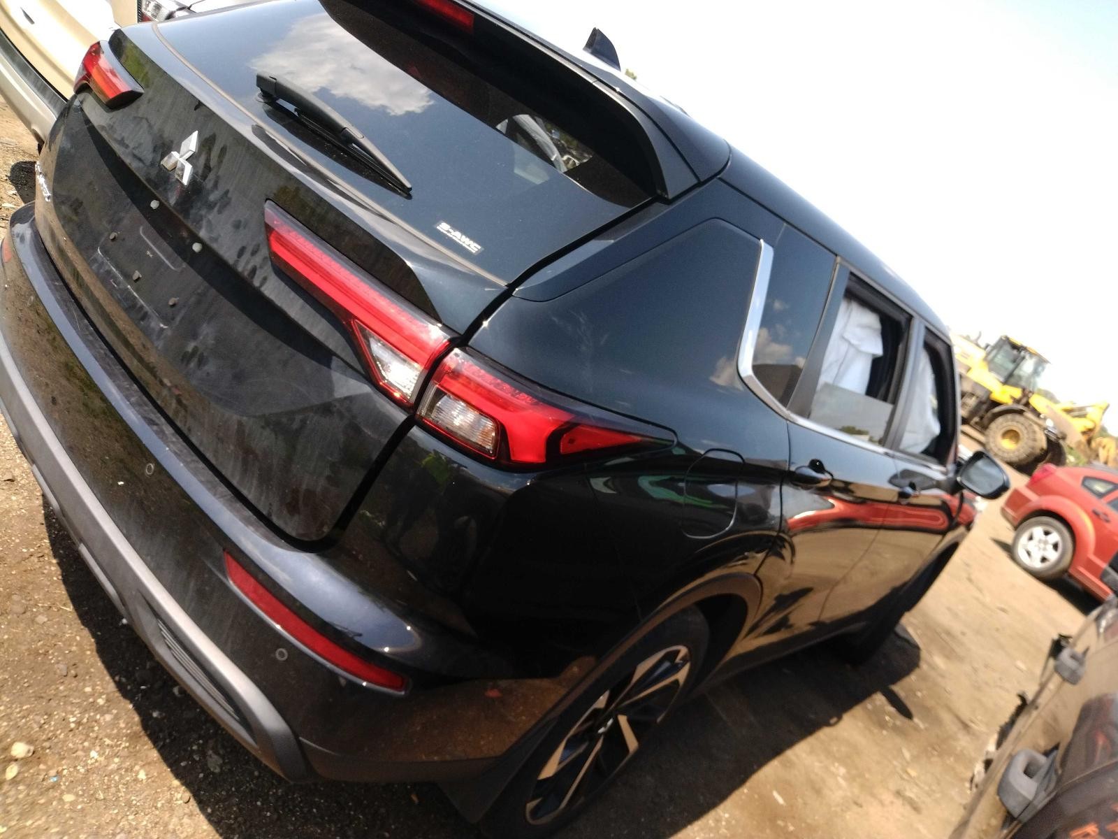 Used Radio Audio fits: 2022 Mitsubishi Outlander Grade A
