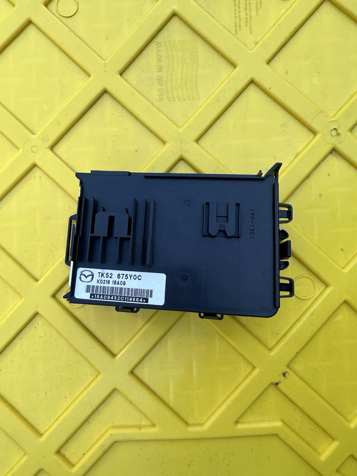 25k 16-2023 MAZDA CX-9 CX9 BODY COMFORT CONTROL MODULE BCM BCU UNIT OEM