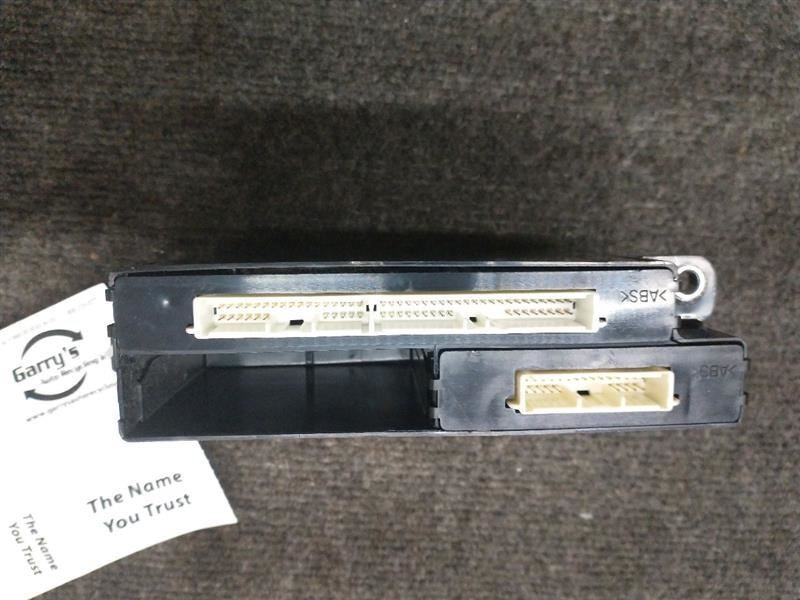 Chassis ECM Network Gateway Right Hand Dash Fits 07 AVALON 697561