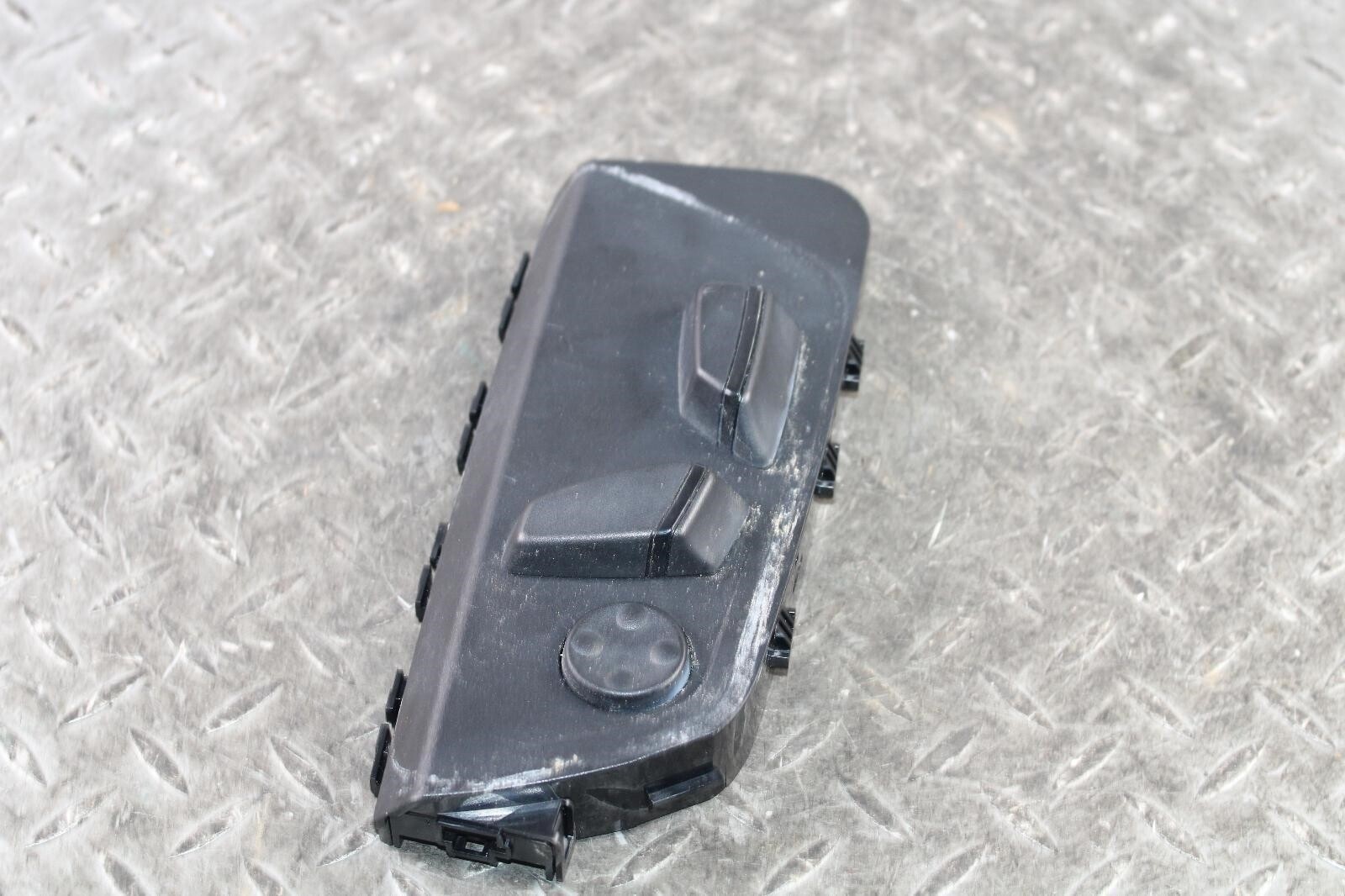 18-21 BMW RH Right Front Passenger Side Power Seat Control Switch Factory OEM OE