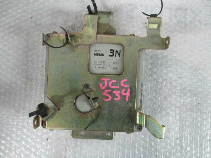 2003 2004 03 04 Infiniti 3.5L Powertrain Control Module A56-W19 E97 A56W19E97