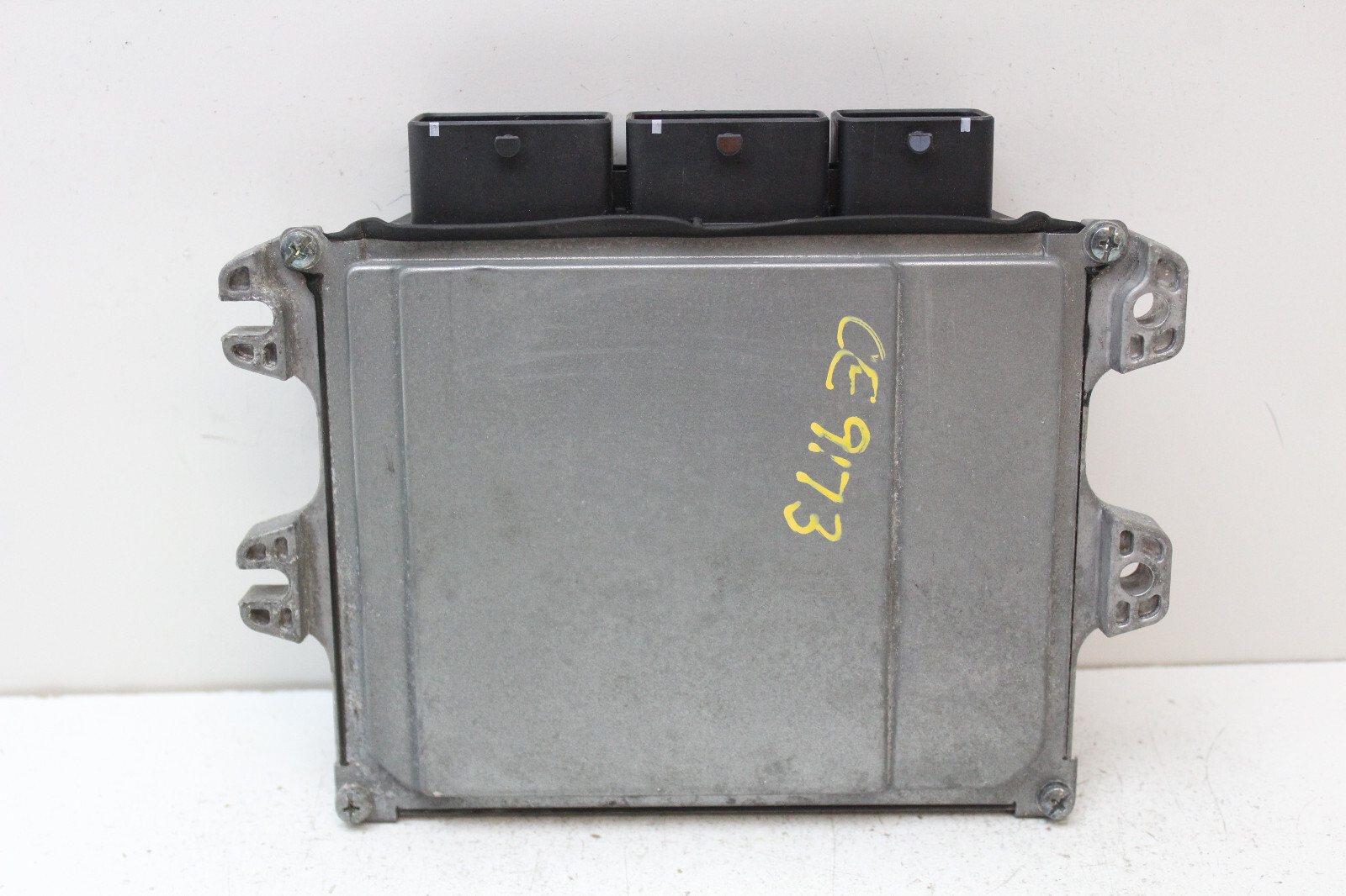18 2018 SUZUKI WRX DEF003-331 C1 Engine COMPUTER ECM ECU Control Module