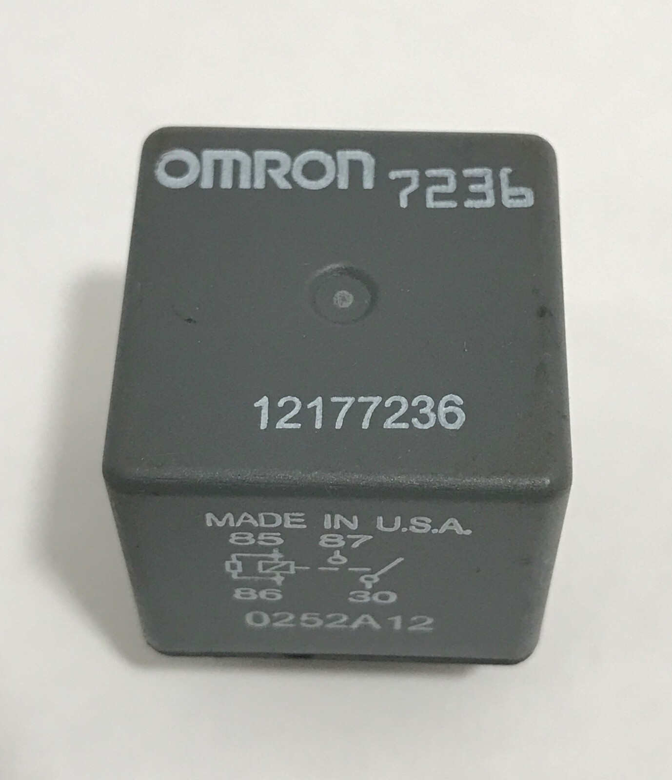 OEM Omron 4 Pins GM Fan Relay 12177236 OEM 7236 – NEW