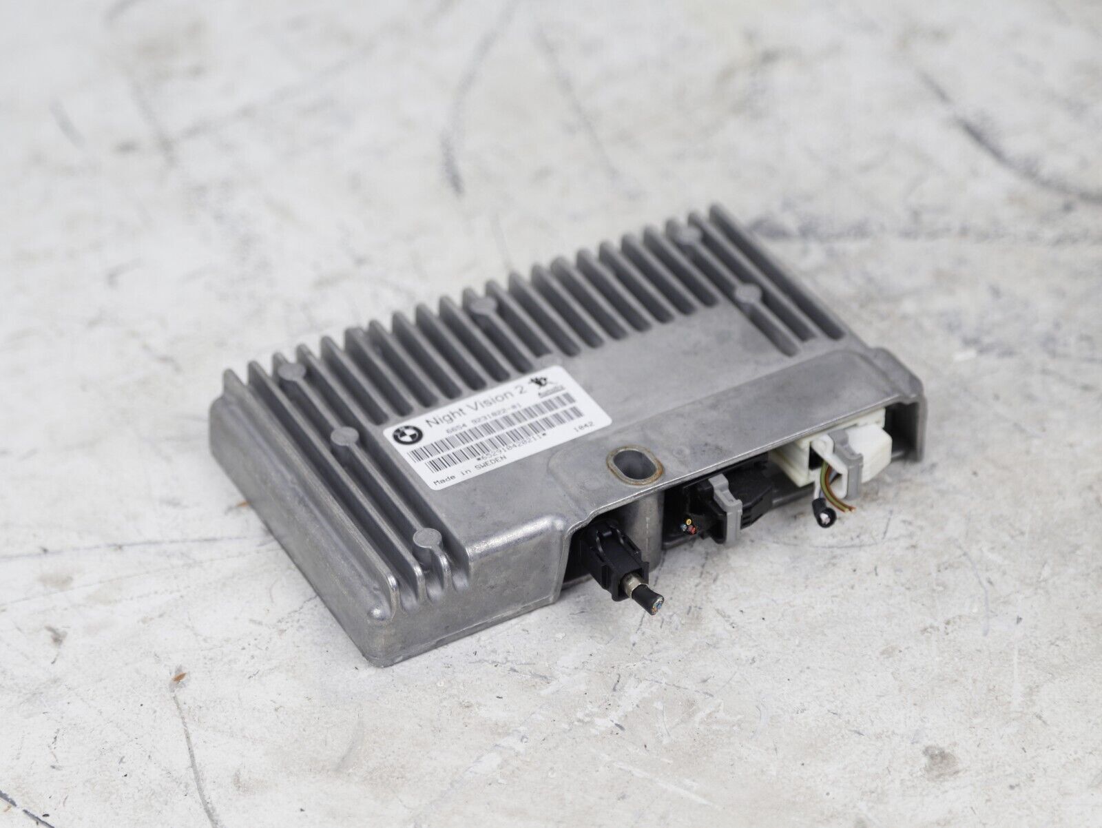 BMW F10 F11 F12 F01 F02 5 6 7 ECU NIGHT VISION 2 CAMERA CONTROL UNIT 9231822