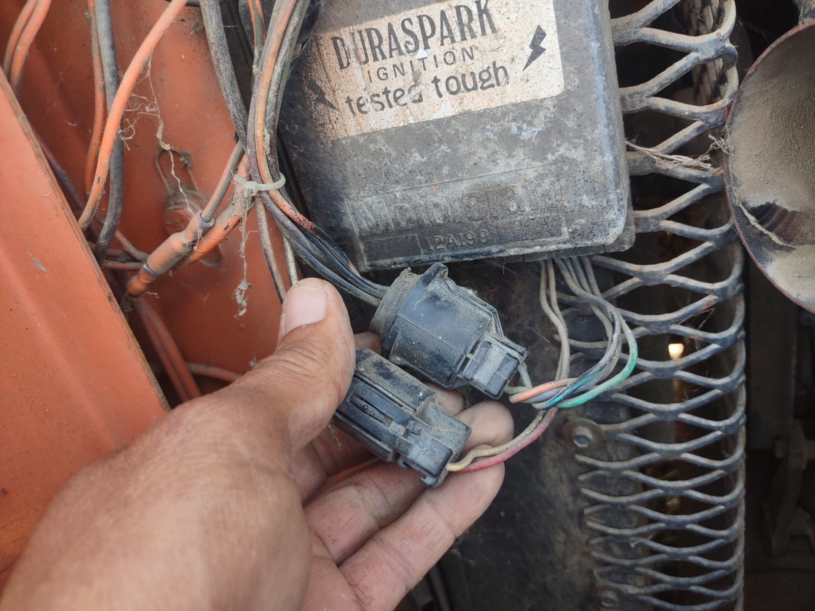 FORD IGNITION MODULE / MOTORCRAFT DURASPARK IGNITION 4 Cylinder 1970s 1980s