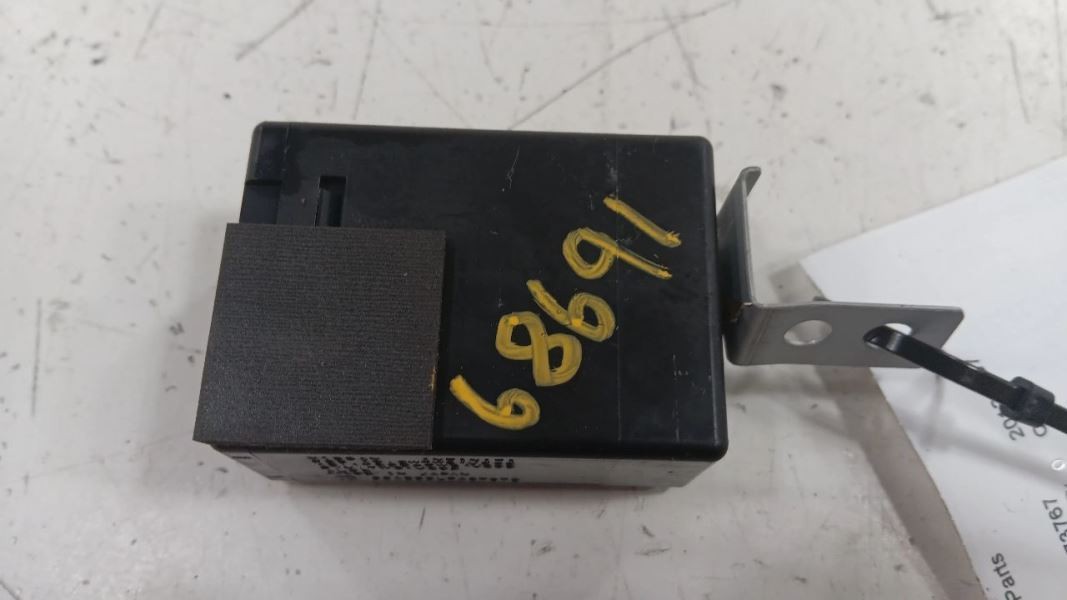 Theft-locking Card Slot Control Fits 08-13 INFINITI G37 533607 OEM