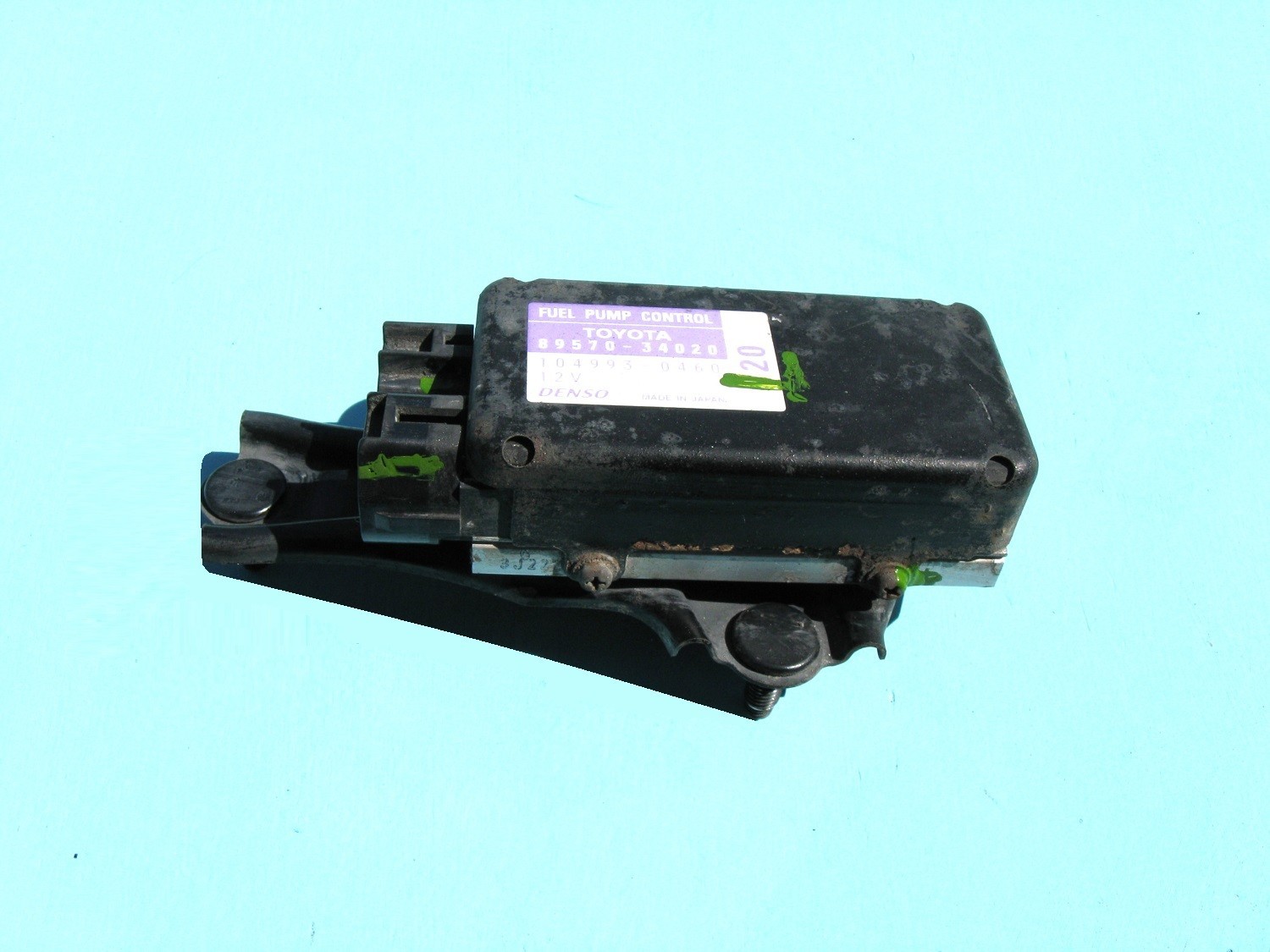 07 08 09 10 11 TOYOTA TUNDRA GAS FUEL TANK PUMP CONTROL MODULE USED 89570-34020