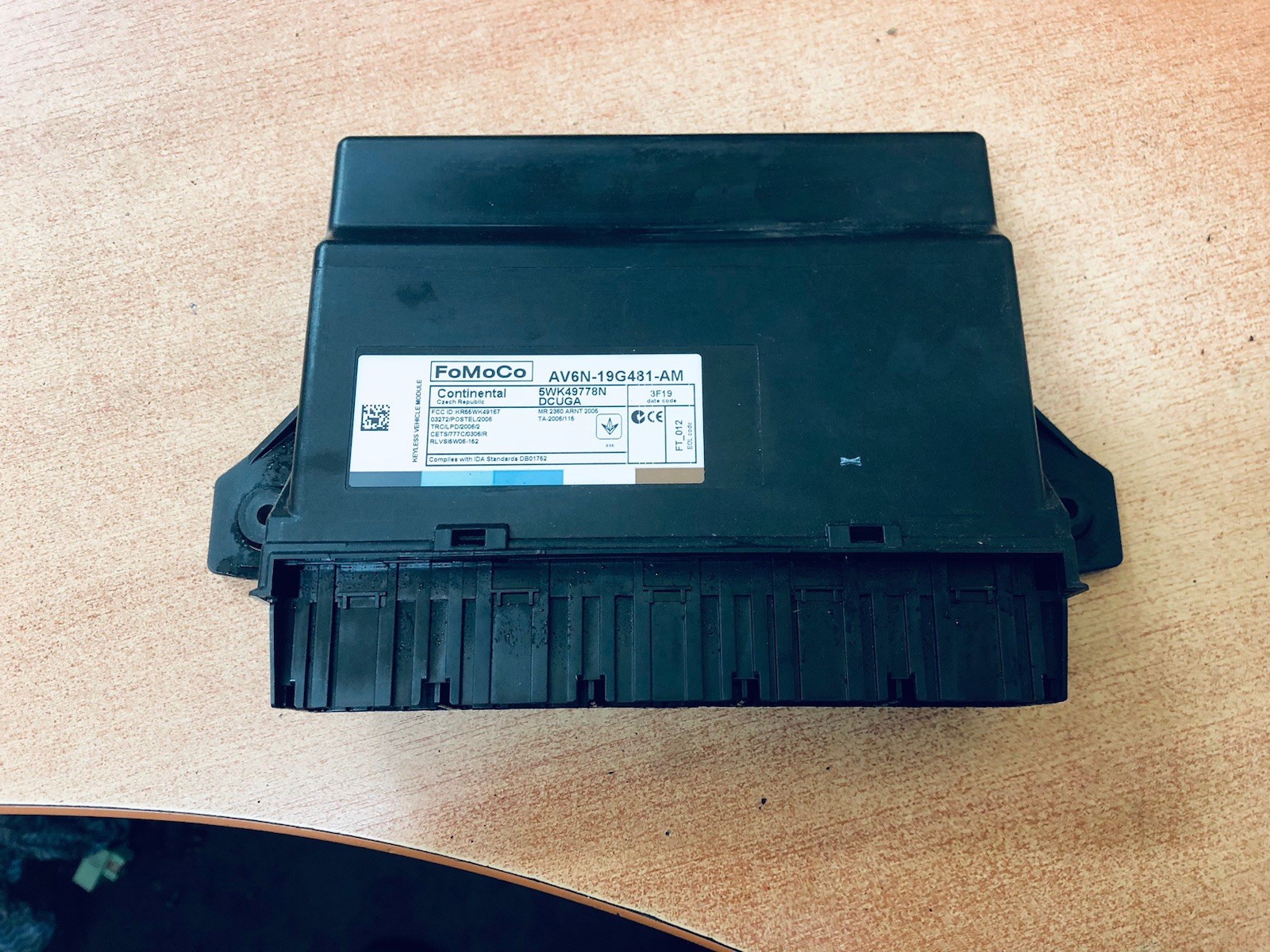 FORD FOCUS MK3 C-MAX KUGA MK2 KEYLESS ENTRY MODULE AV6N-19G481-AM AV6N19G481AM