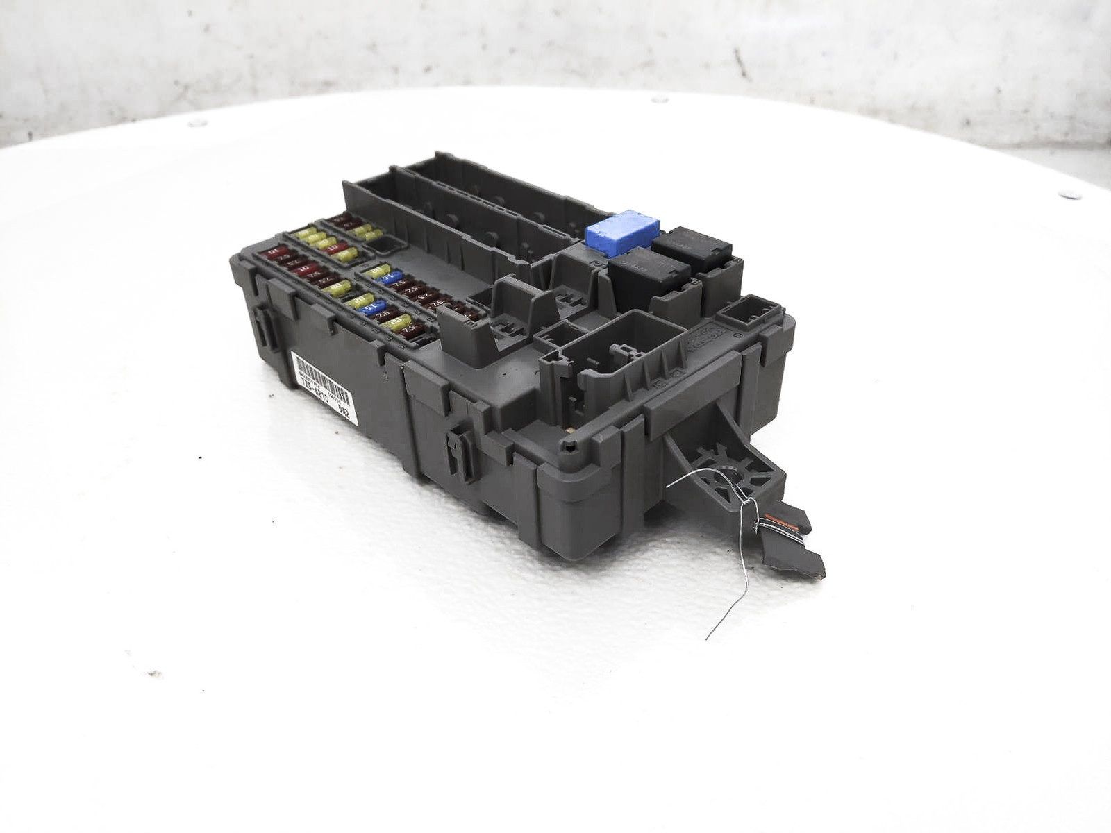 2014-2016 Acura Mdx Cabin Room Inside Fuse Box – Broken Tab