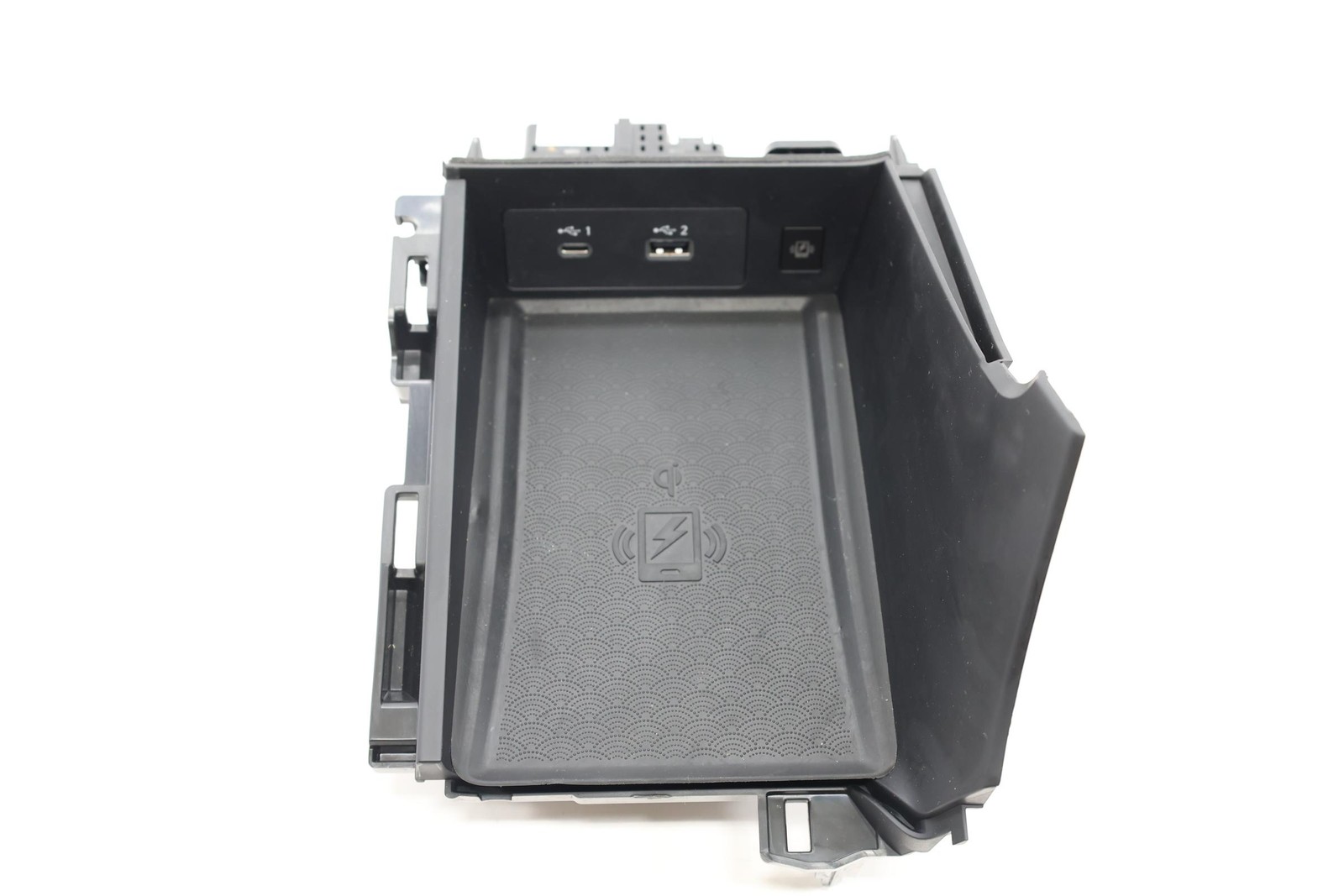 2022 – 2025 INFINITI QX60 FRONT CENTER CONSOLE WIRELESS CHARGER OEM 965106SA1B