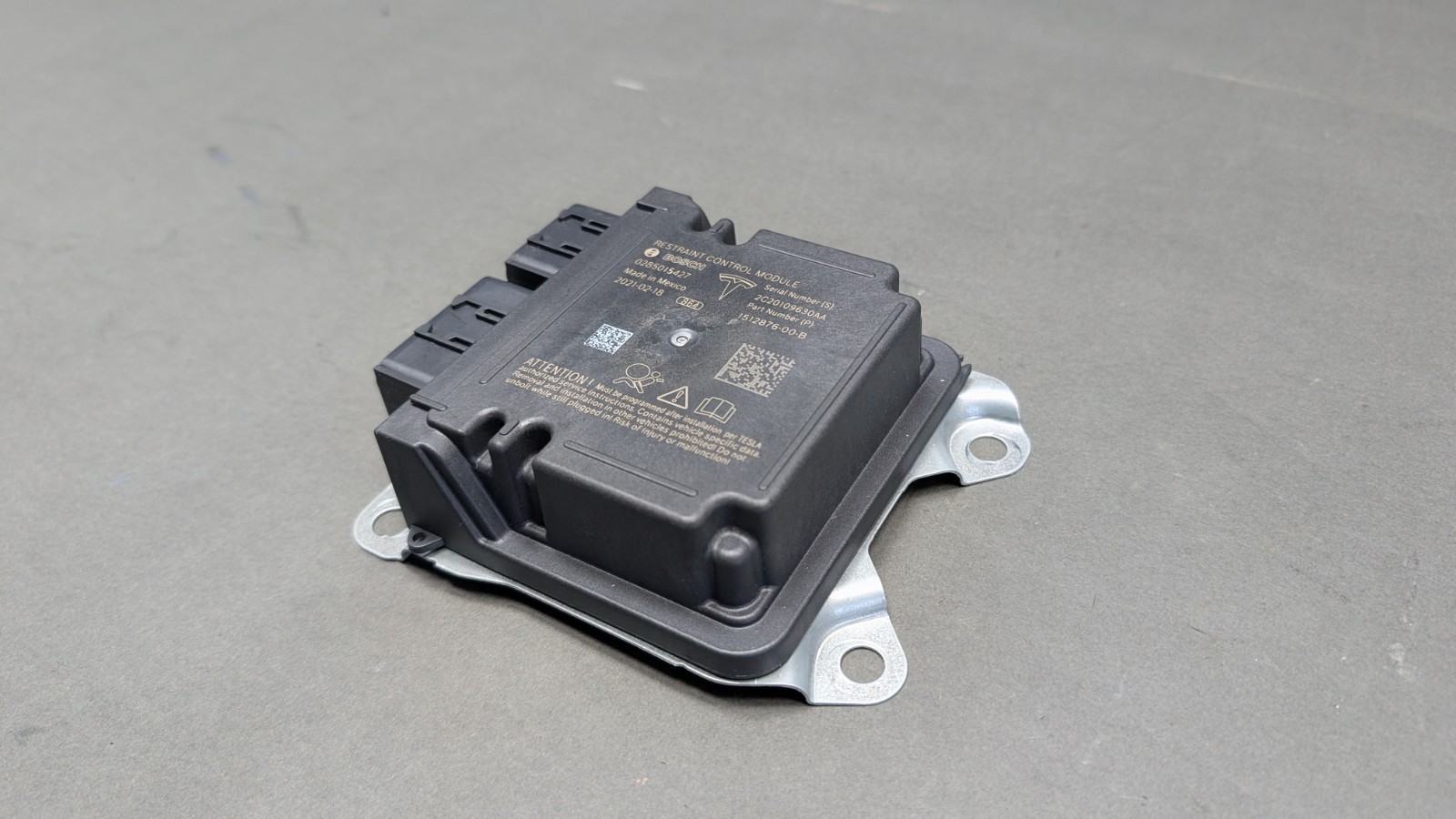 Tesla Model 3 2021-2023 Control Unit Module 1512876-00-B OEM