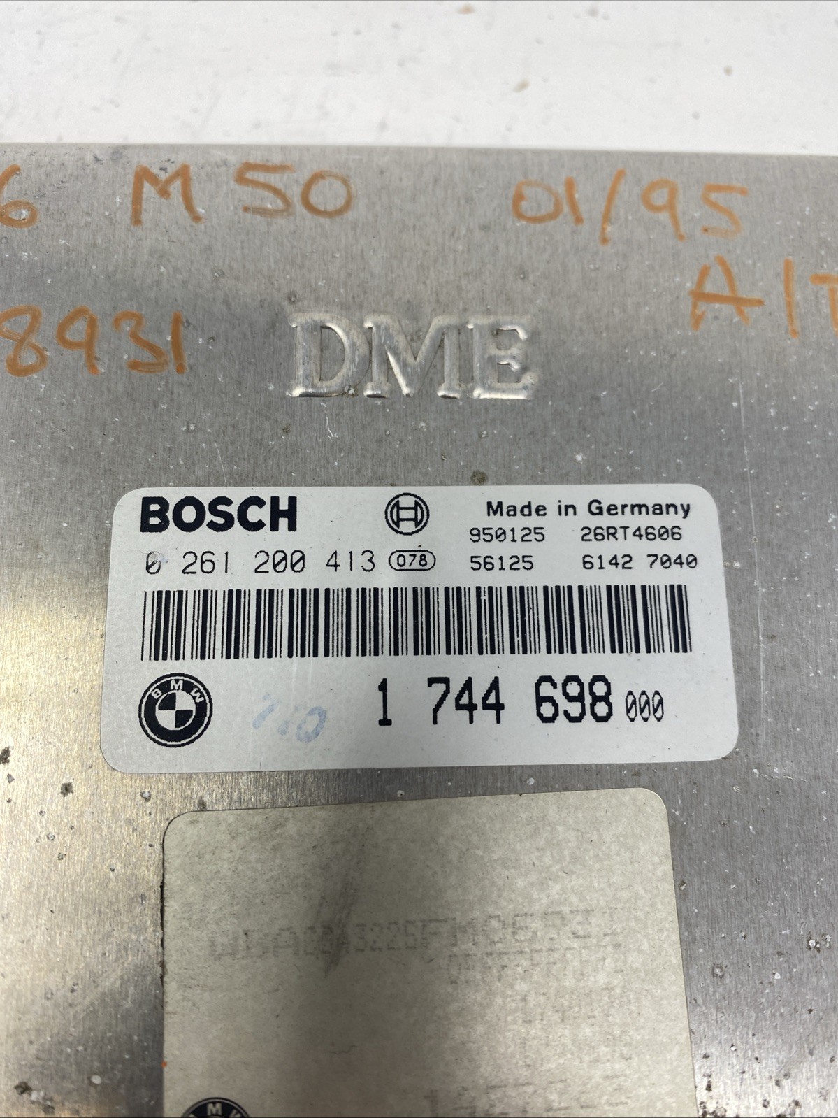 BMW E36 M50 A/T ENGINE IGNITION CONTROL COMPUTER BRAIN MODULE 1744698