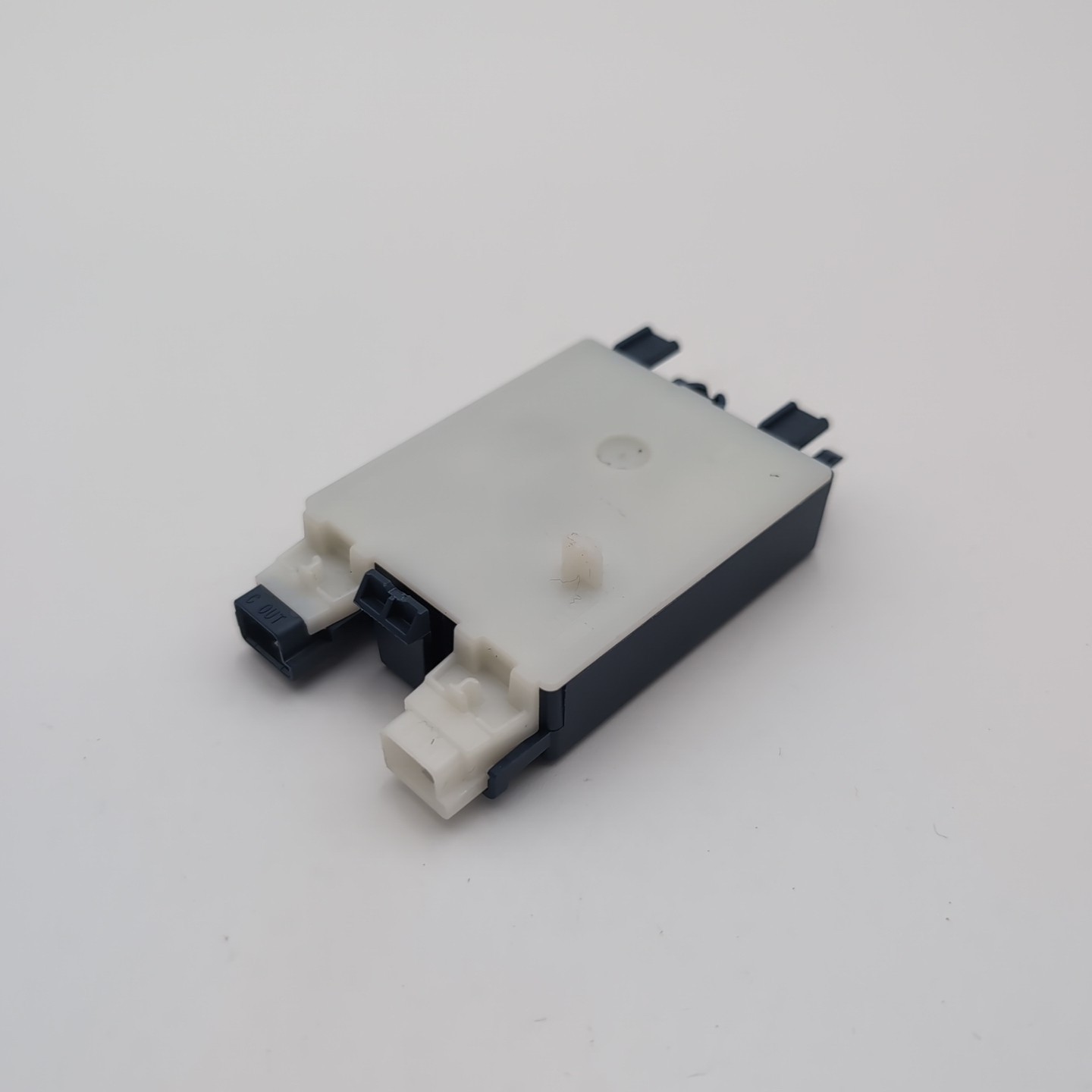 BMW F70 F74 F78 LFS Interior LED Light Control Unit OEM 63315B610A2