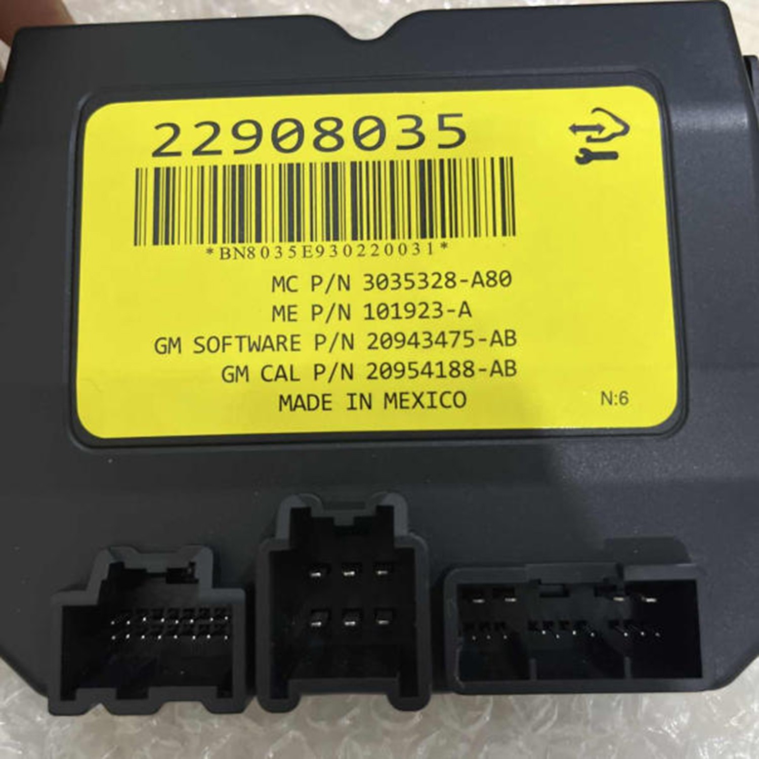 1Pc Rear Liftgate Control Module 22908035 Fit For 2010-2016 Cadillac SRX 2.8L