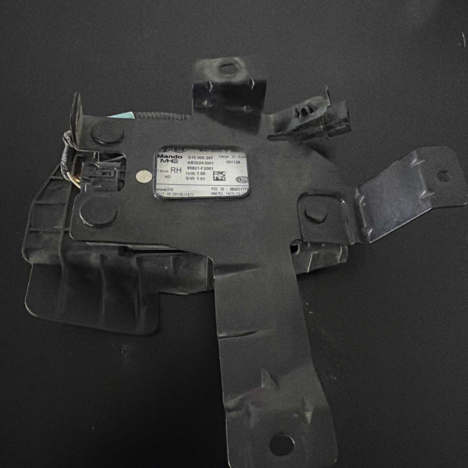 2017-2018 Hyundai Elantra Blind Spot Radar Left/Right Sensor 95821-F2001 OEM
