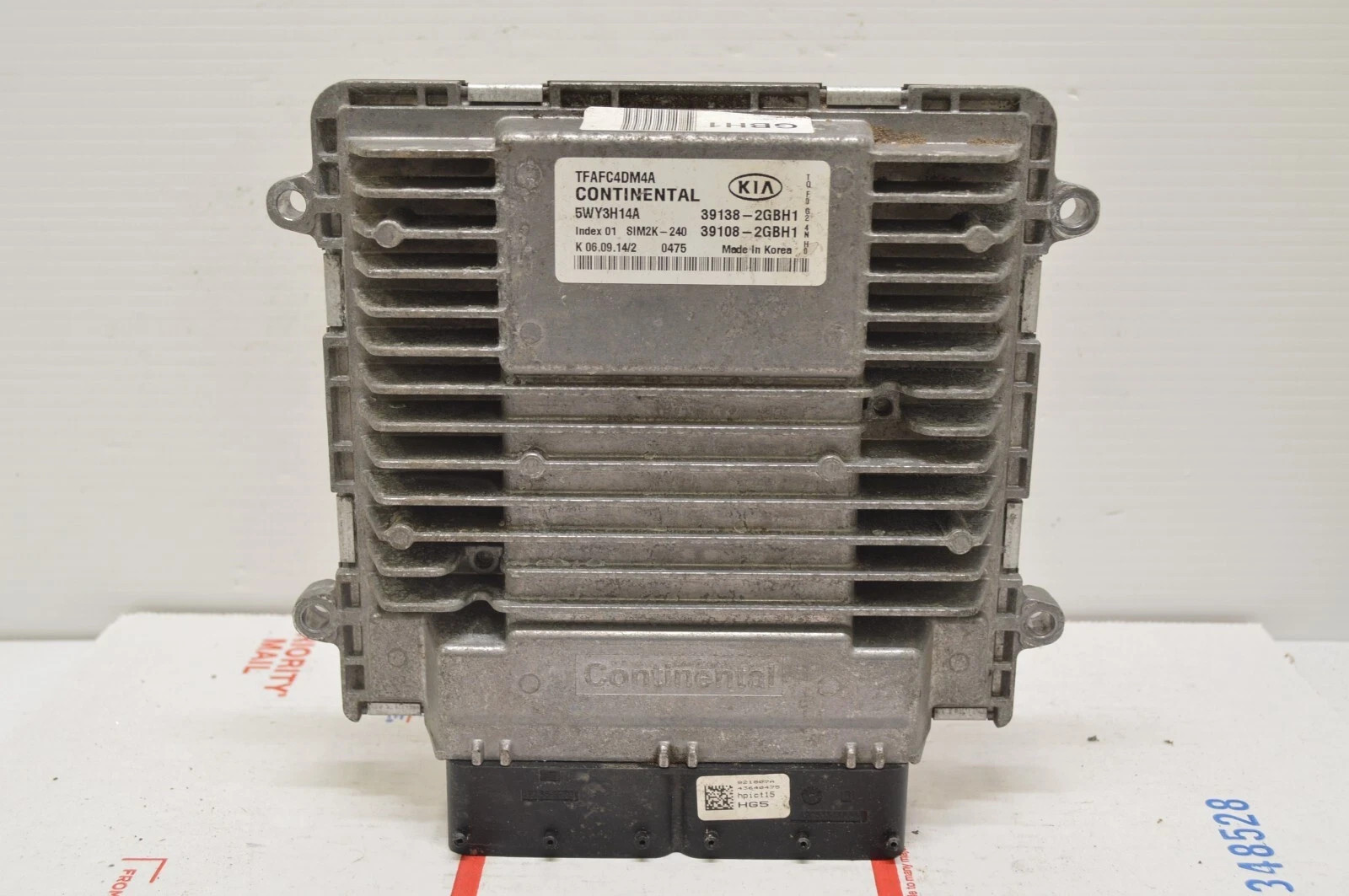 2014-2016 Kia Optima 39138-2GBH1 Engine Control Module Unit Ecm A73 037